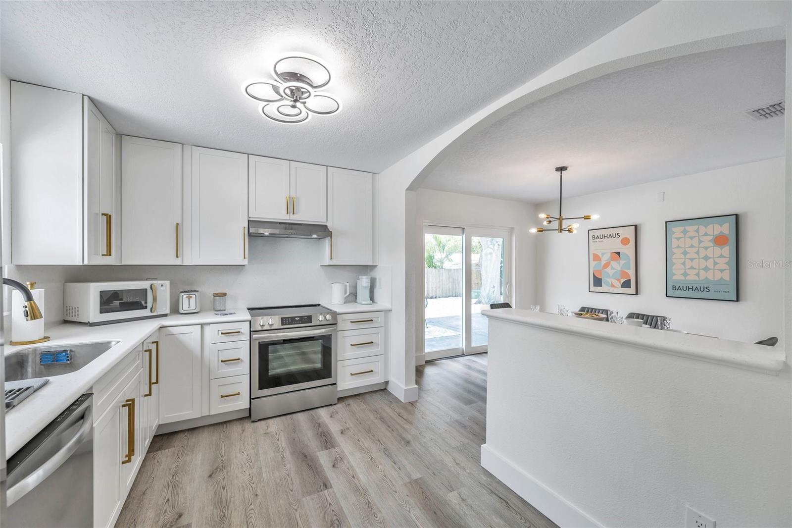 2310 MARY SUE ST — photo 12