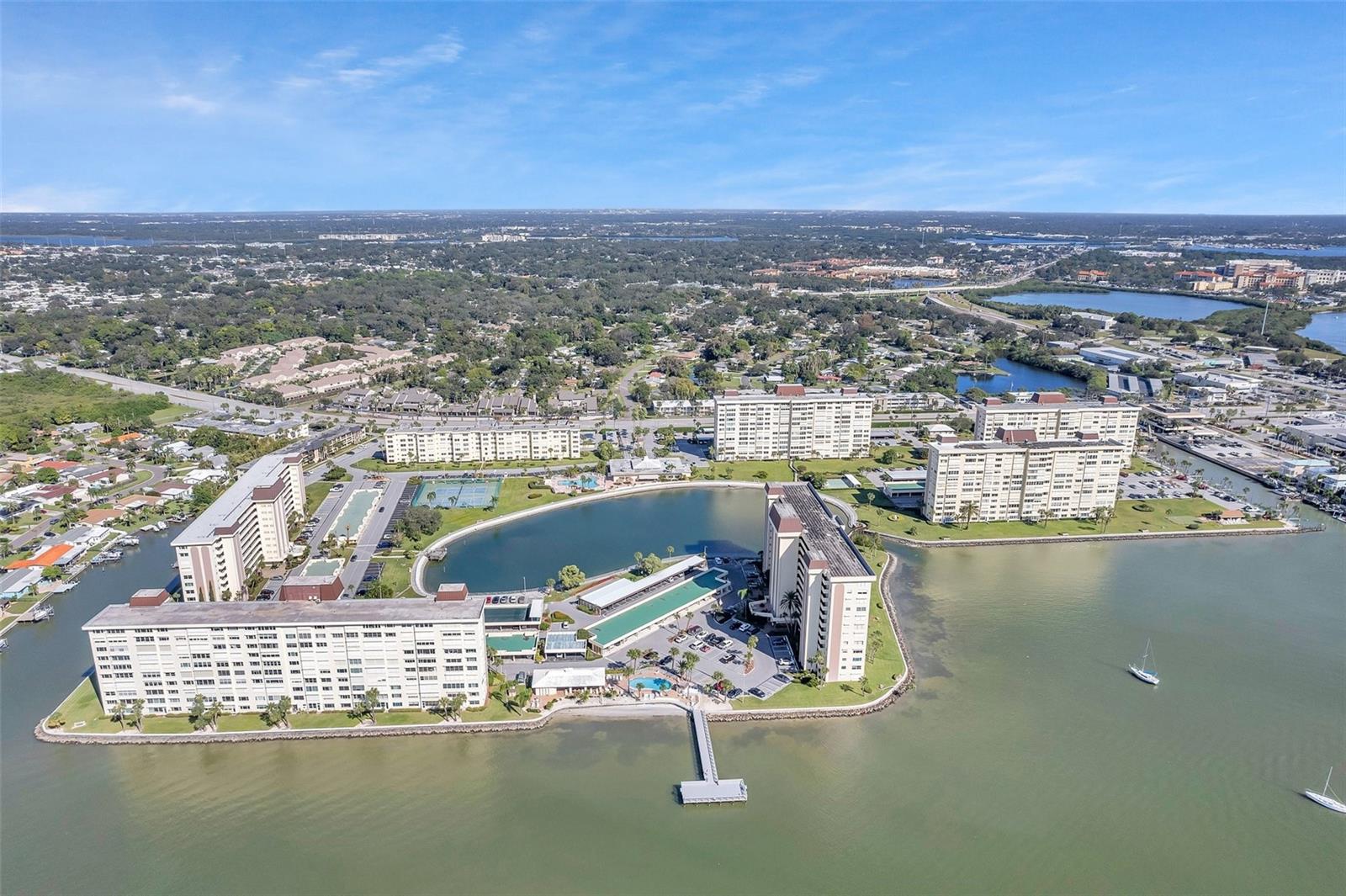 4550 COVE CIR #1009 — photo 48