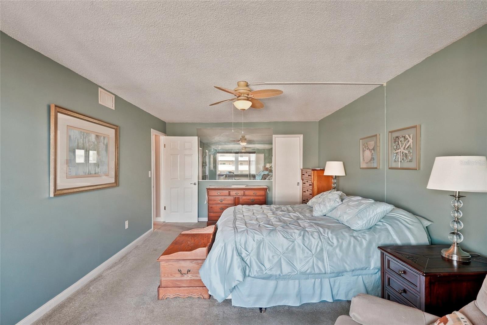 4550 COVE CIR #1009 — photo 17