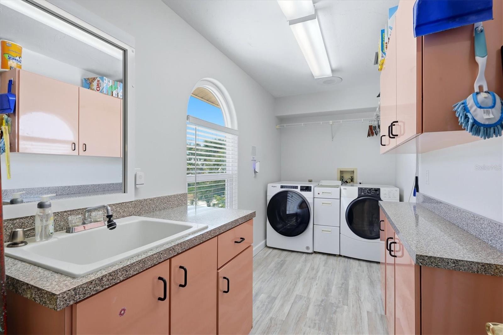721 N MANASOTA KEY RD — photo 35