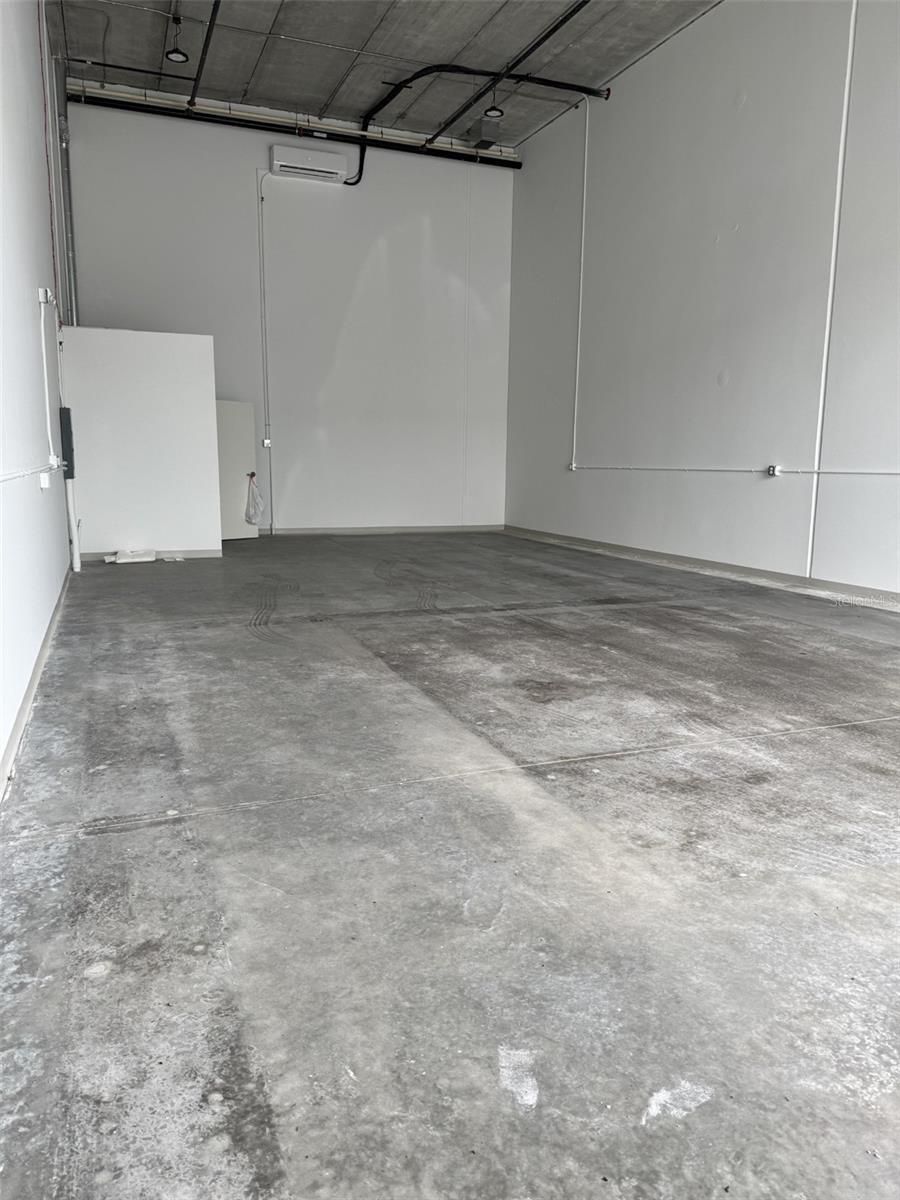 5431 COMMUNICATIONS PKWY #20 — photo 2