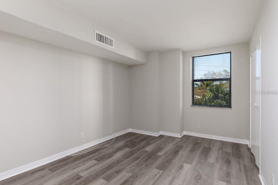 10355 PARADISE BLVD #103 — photo 17