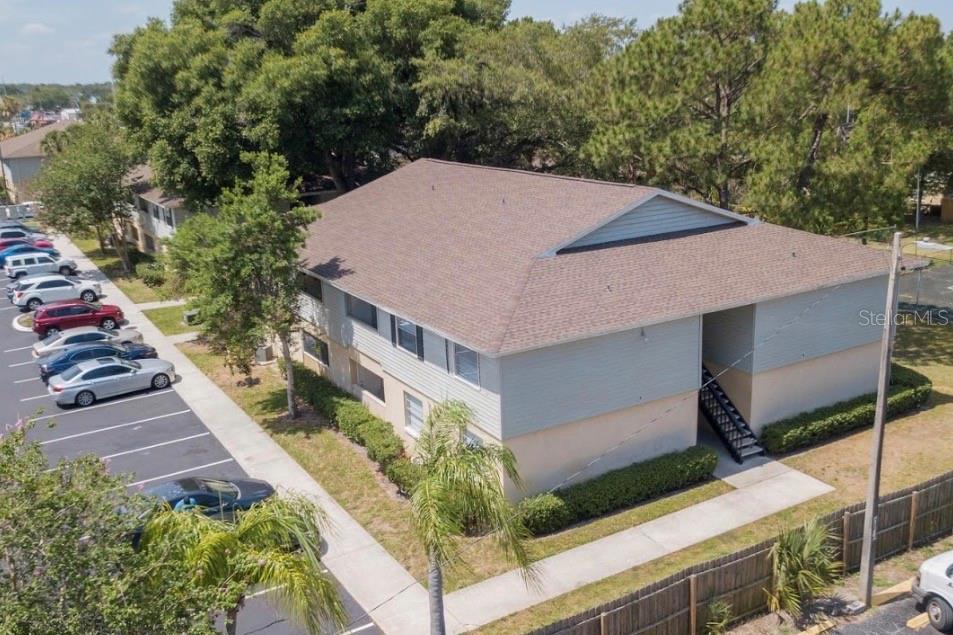 237 RED MAPLE PL — photo 4