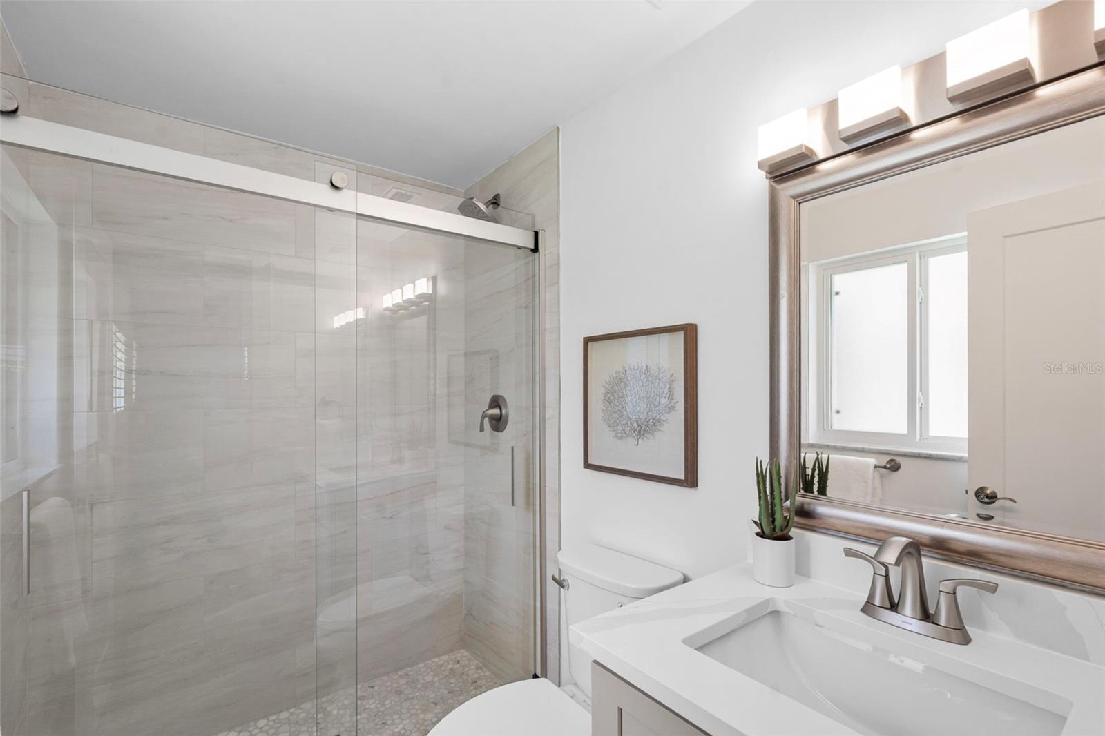 251 N JULIA CIR — photo 23