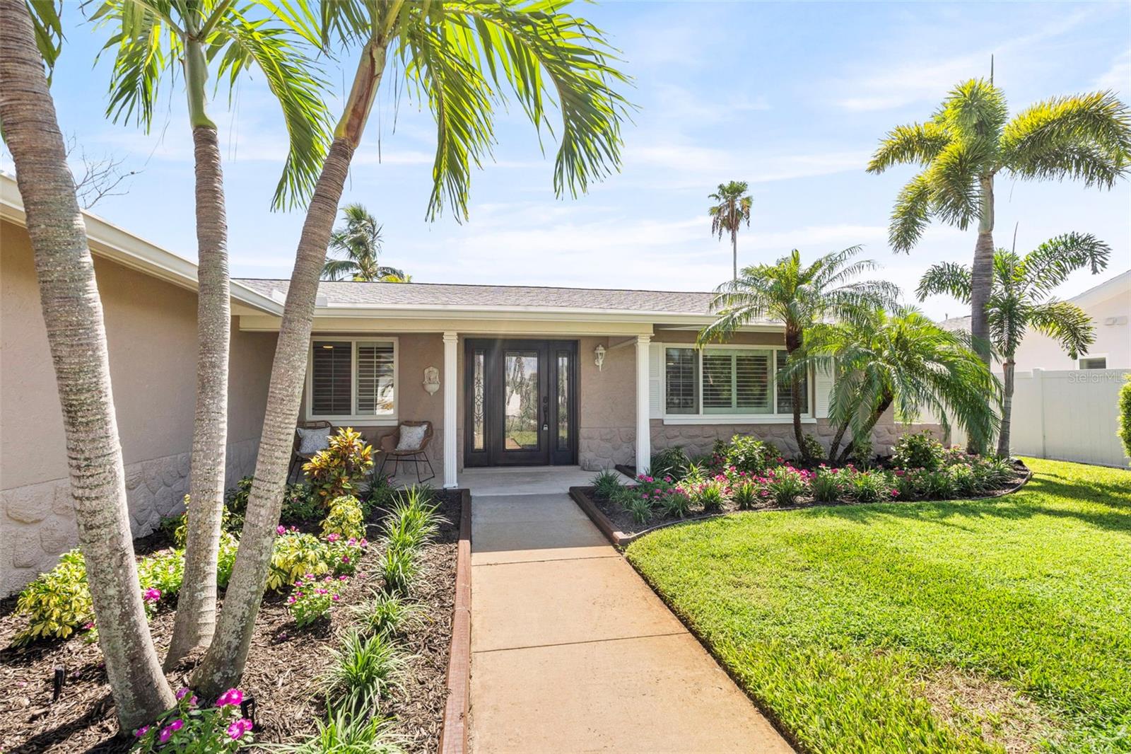 251 N JULIA CIR — photo 3