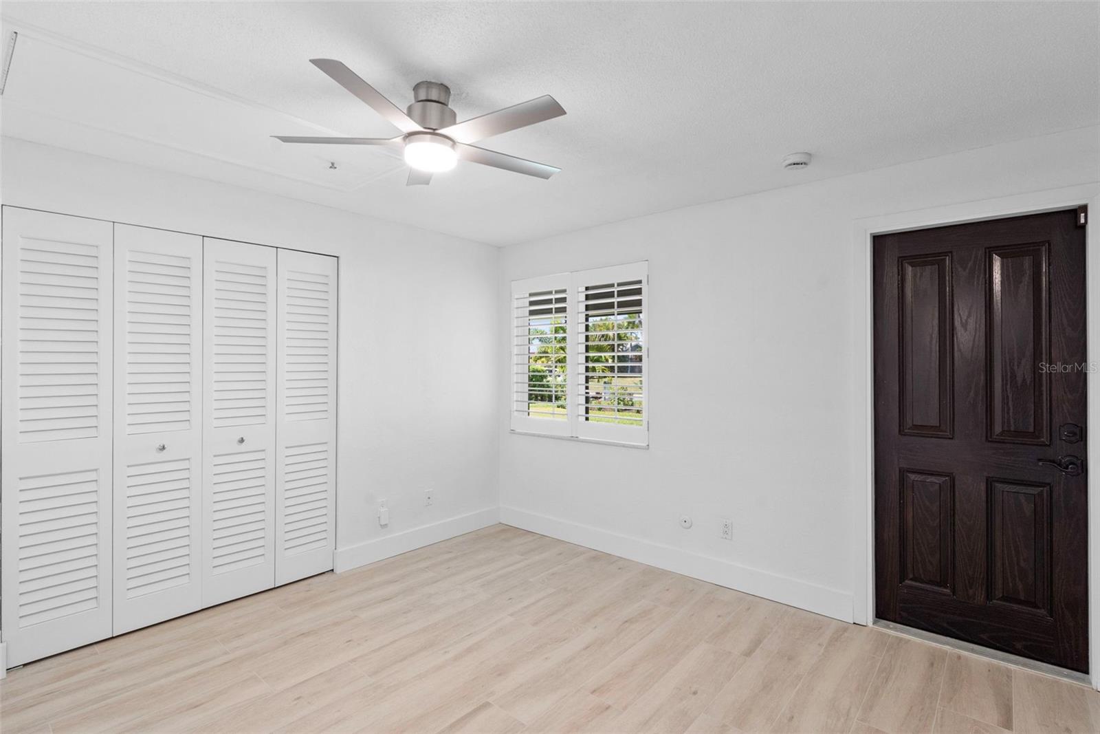 251 N JULIA CIR — photo 24