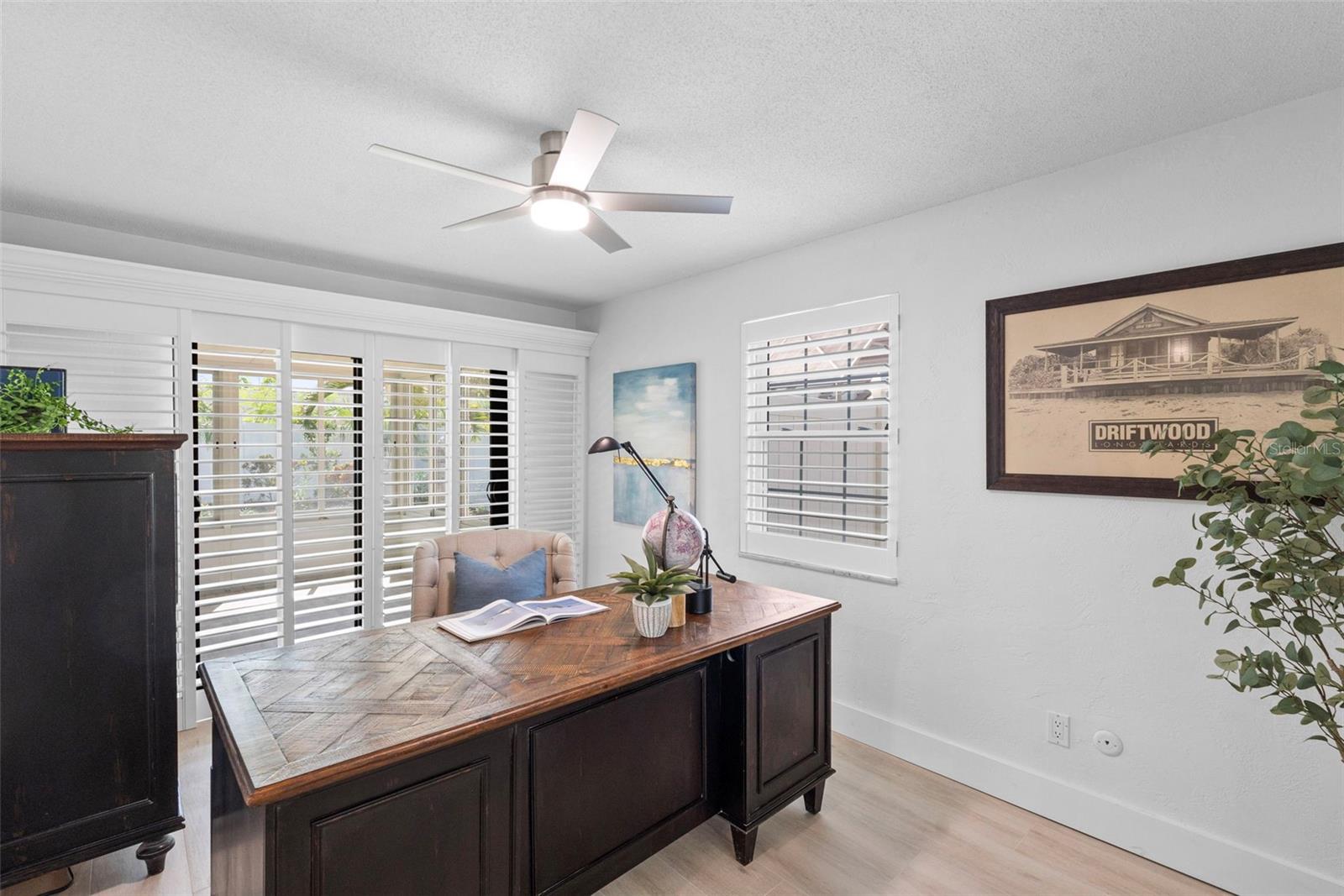251 N JULIA CIR — photo 19