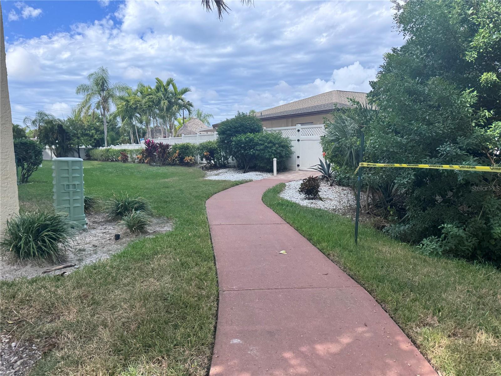 800 COVE CAY DR #5D — photo 27