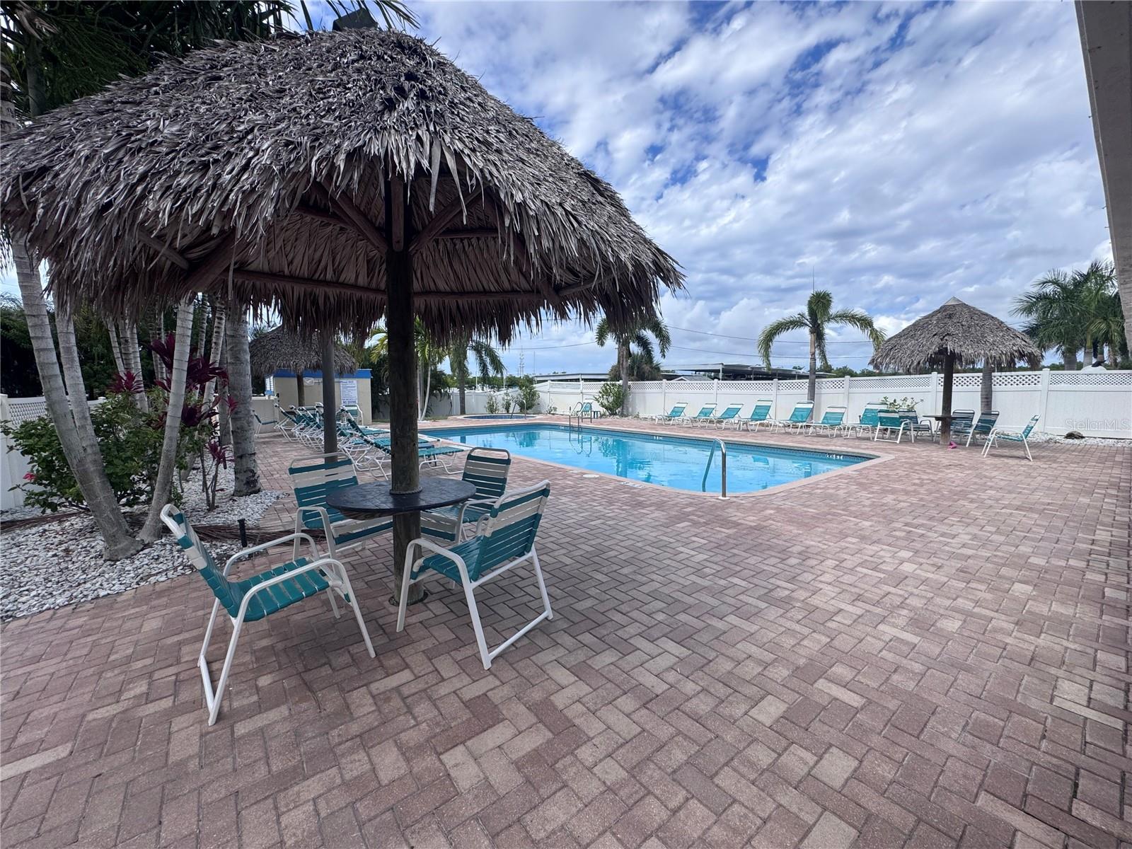 800 COVE CAY DR #5D — photo 30