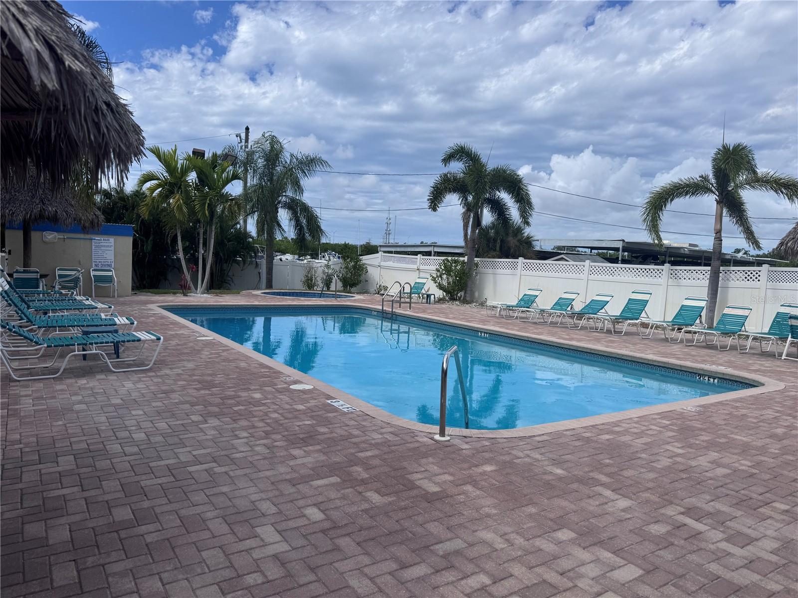 800 COVE CAY DR #5D — photo 31