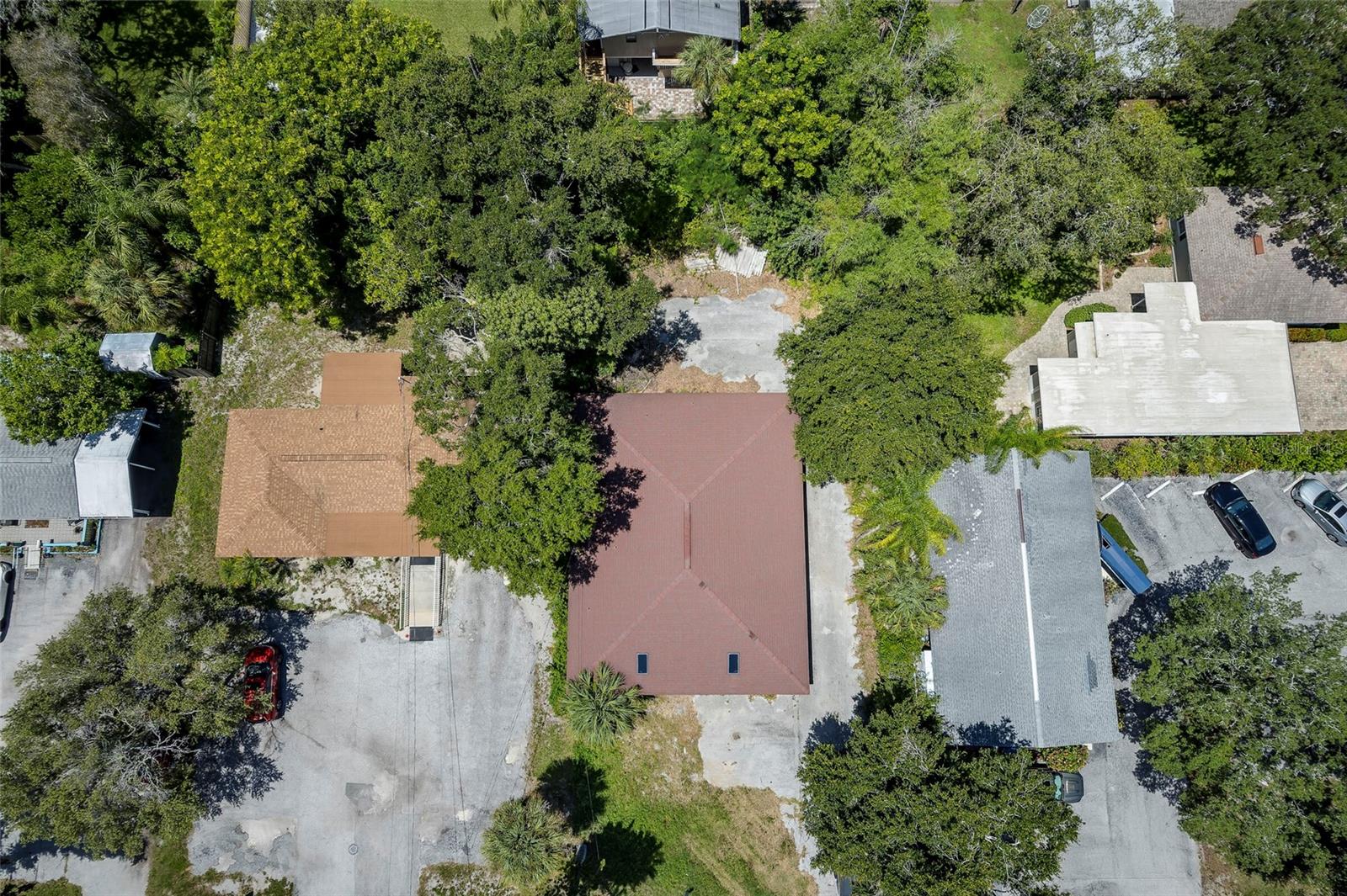12596 INDIAN ROCKS RD — photo 2