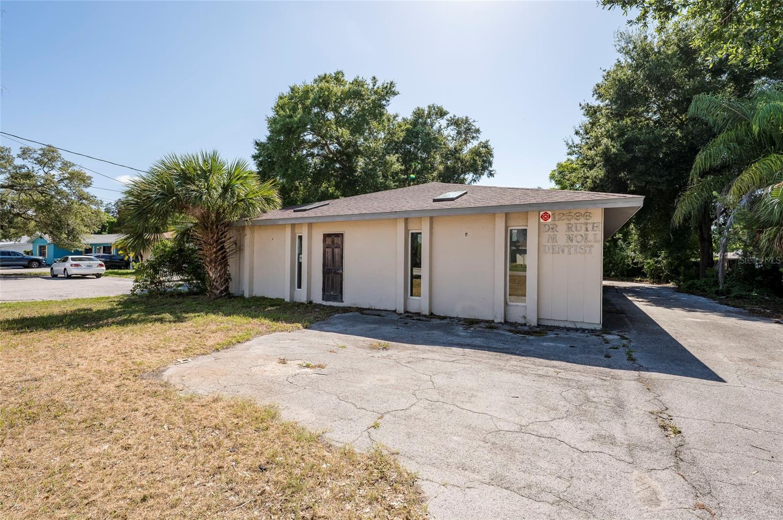 12596 INDIAN ROCKS RD — photo 14