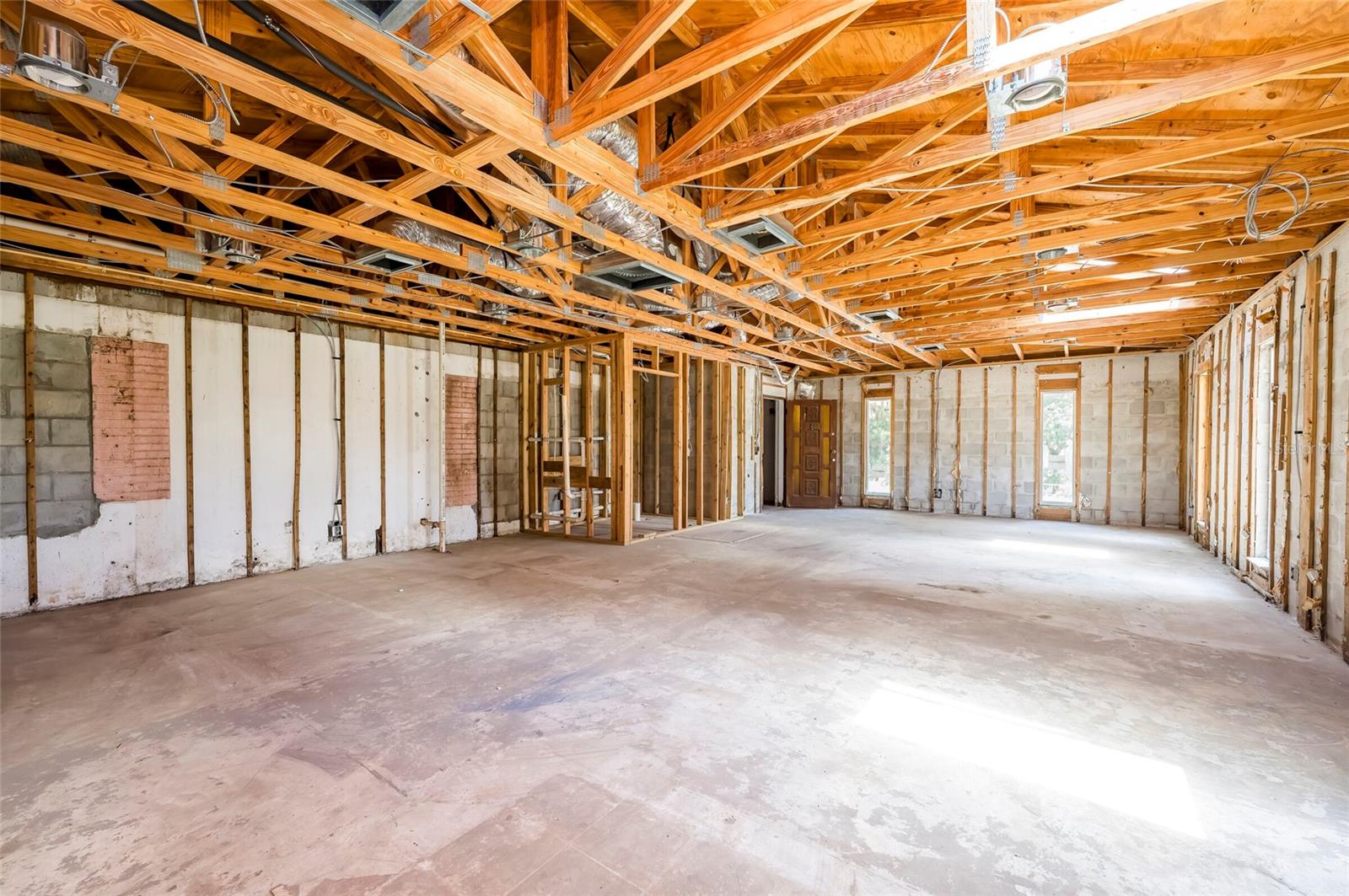 12596 INDIAN ROCKS RD — photo 17