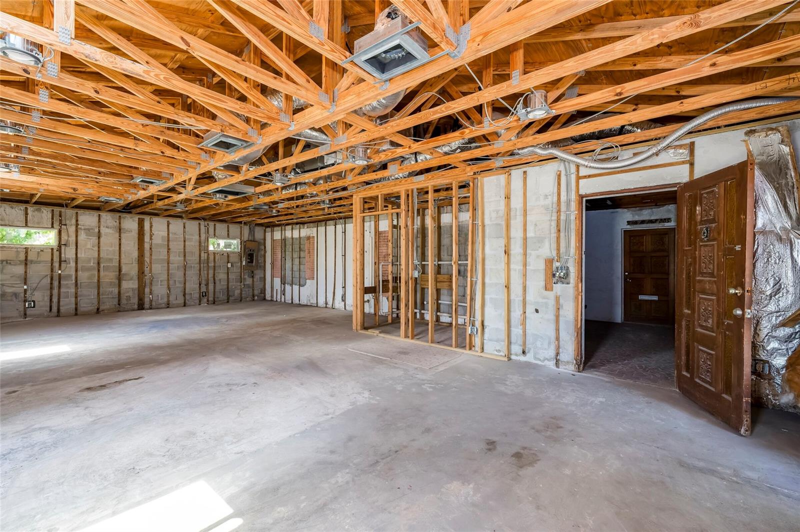 12596 INDIAN ROCKS RD — photo 21