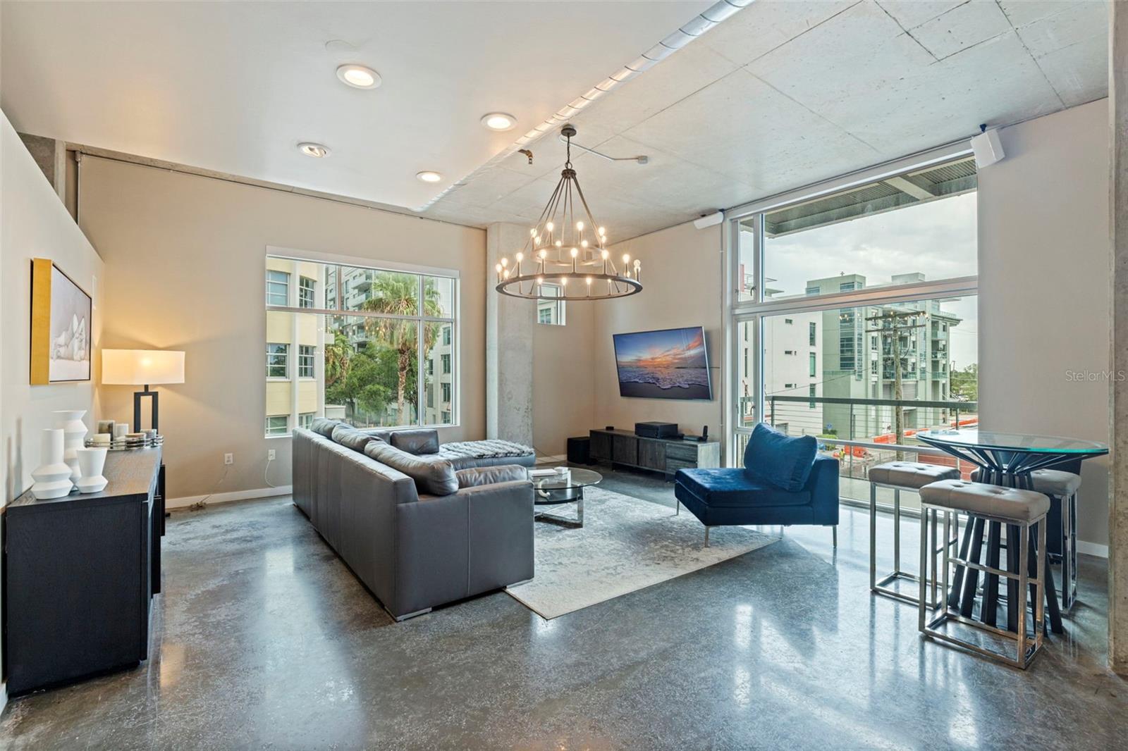 101 S 12TH ST #302 — photo 3