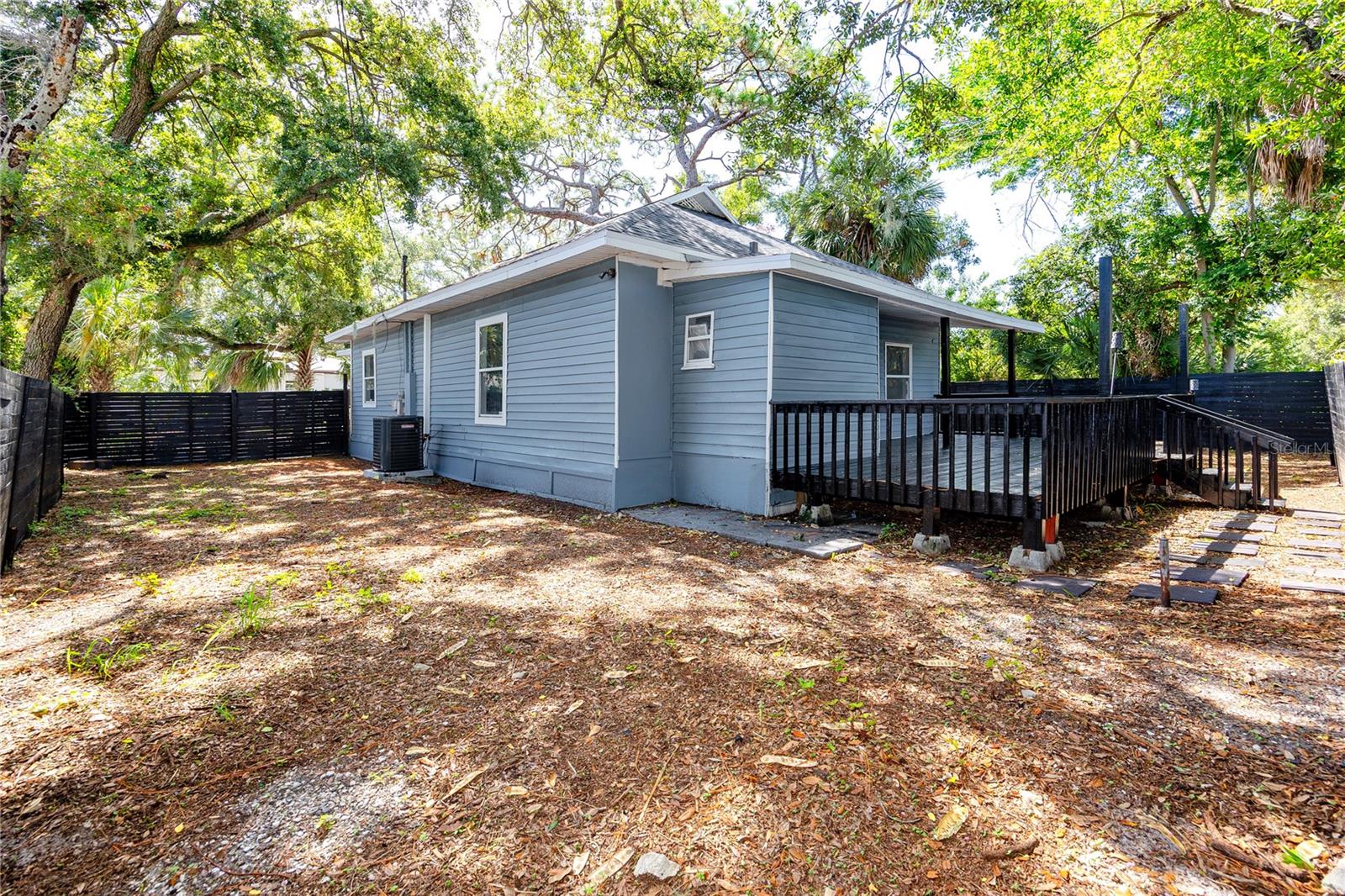 1763 PRESTON ST S — photo 41