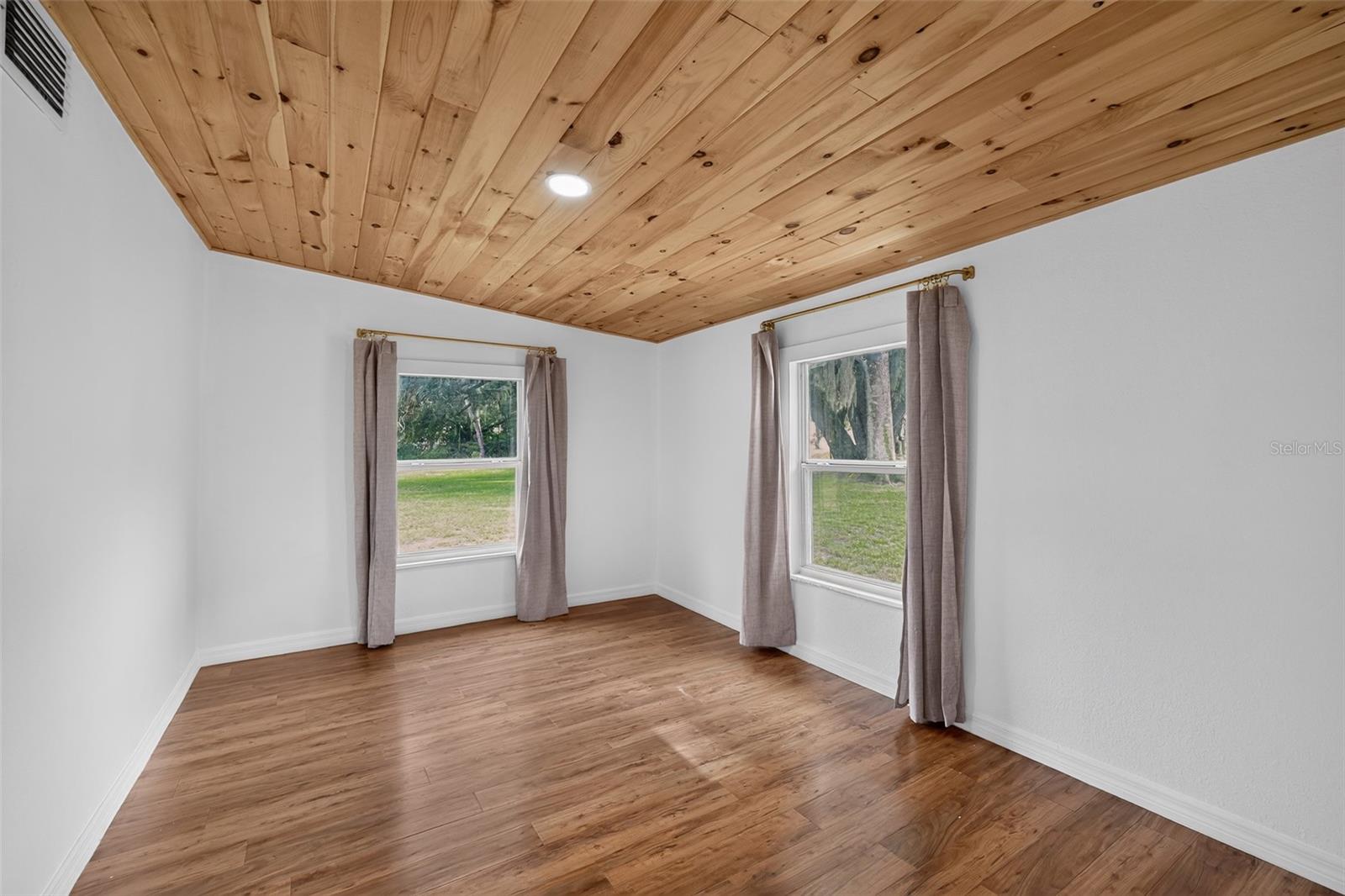 4746 LAMAR RD — photo 11