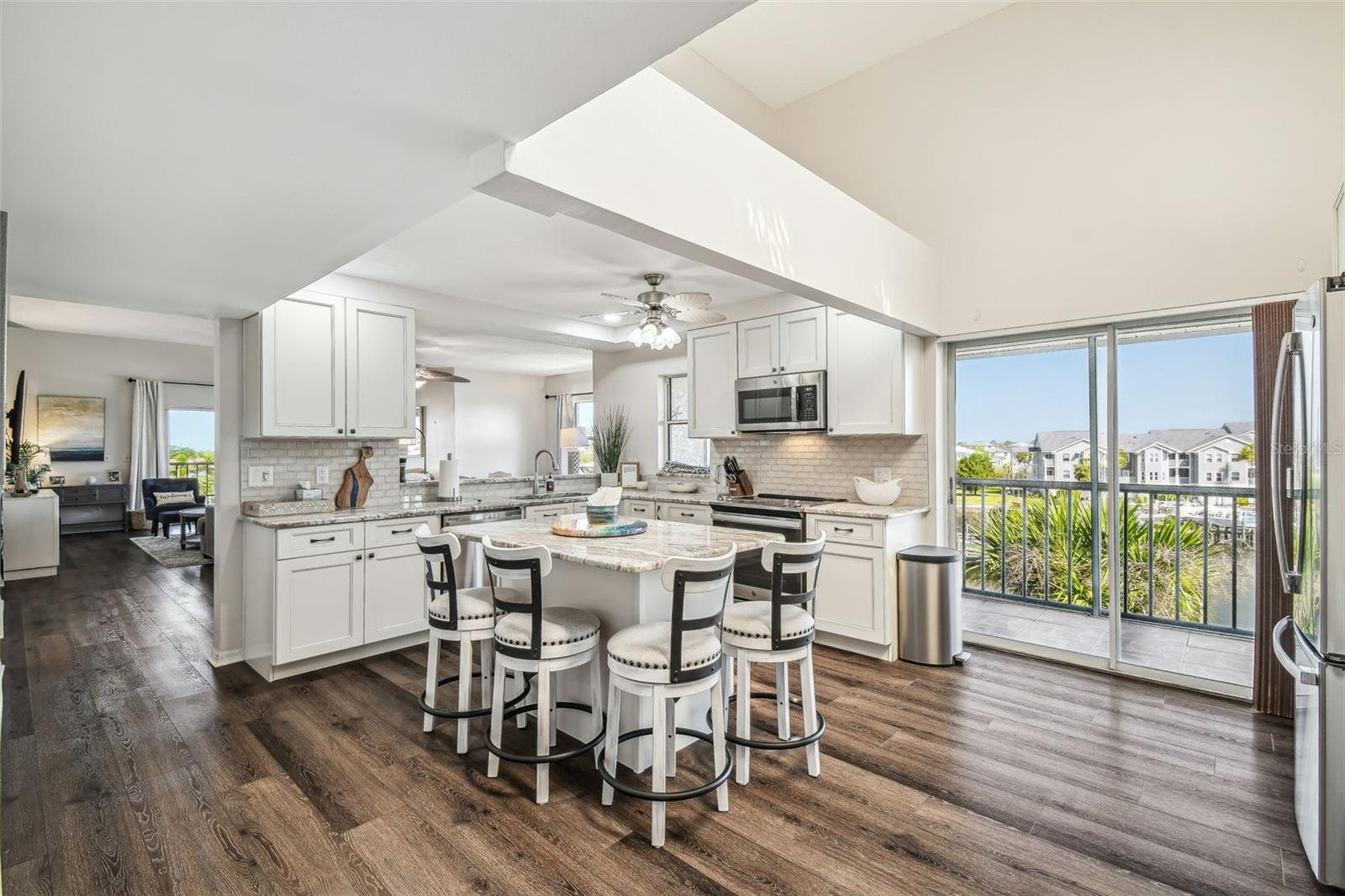 5537 SEA FOREST DR #301 — photo 8