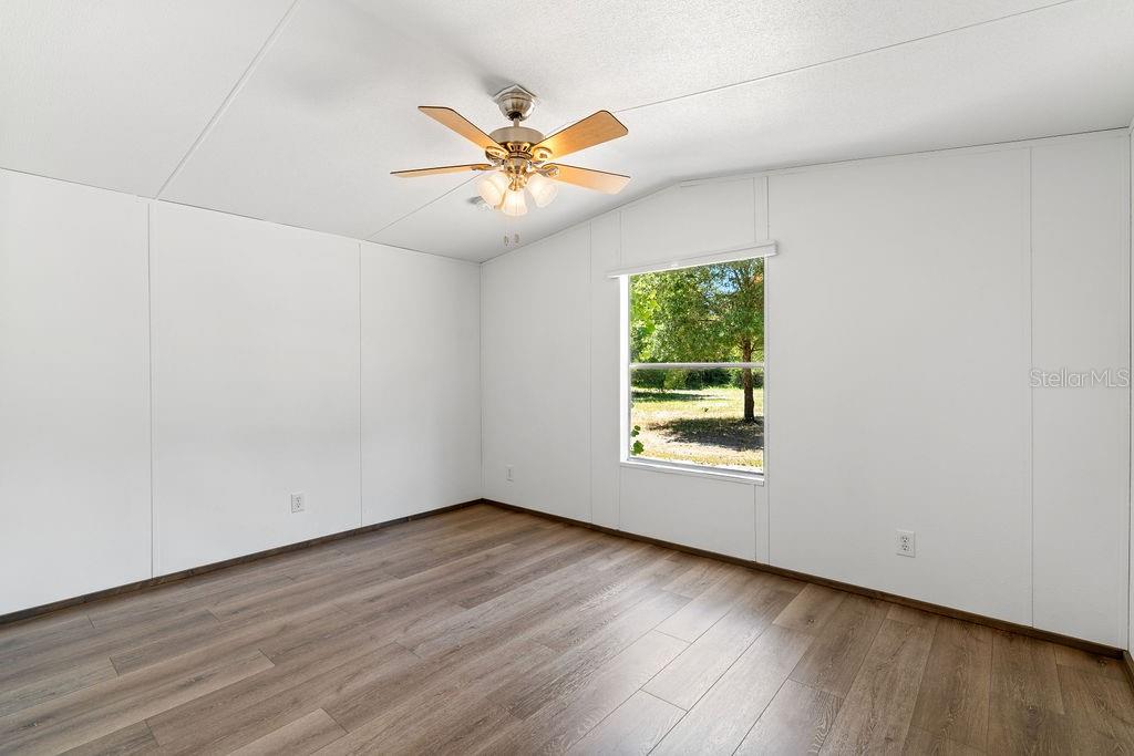 27133 MILLER RD — photo 2