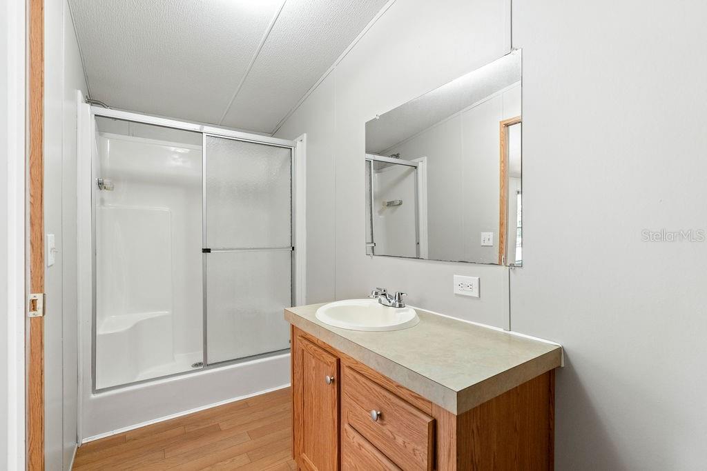 27133 MILLER RD — photo 16