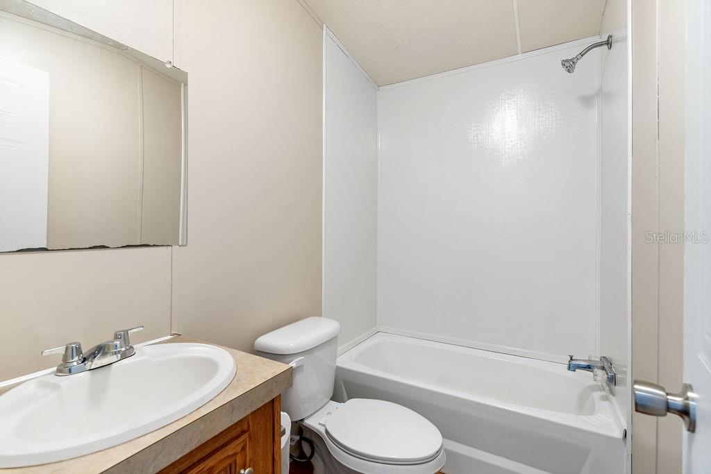 27133 MILLER RD — photo 4