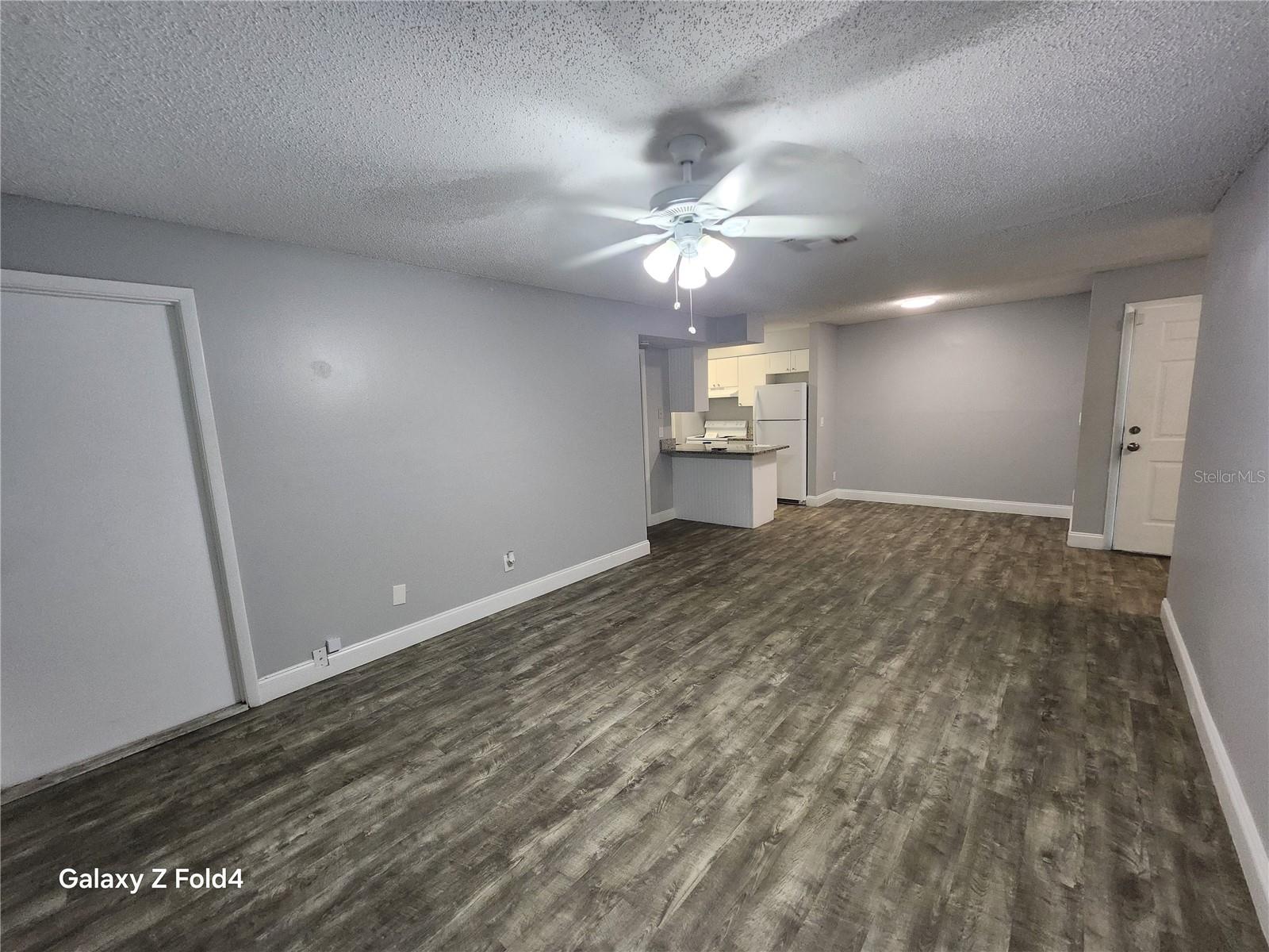 502 GOLDEN RAINTREE PL — photo 8