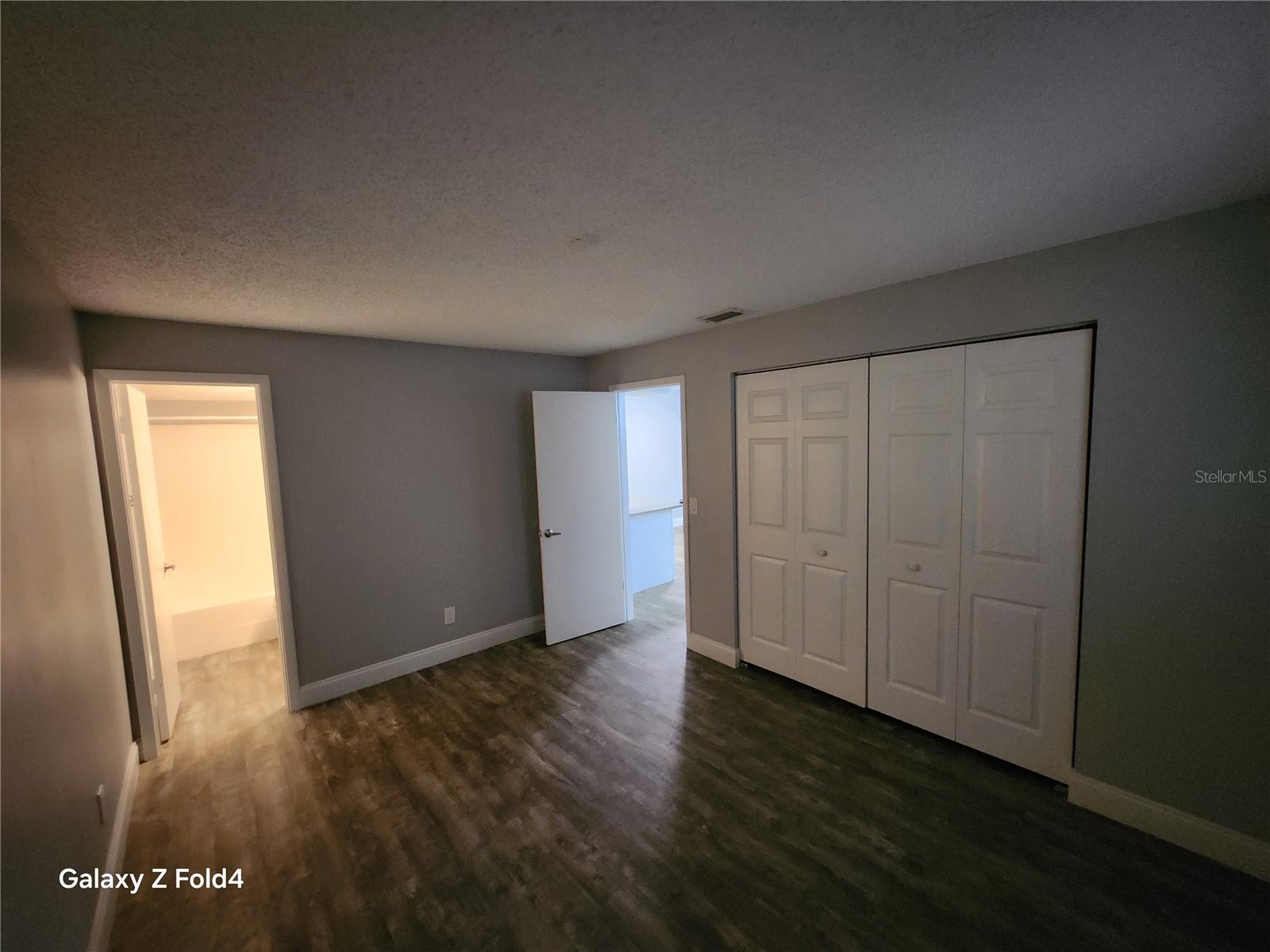 502 GOLDEN RAINTREE PL — photo 15