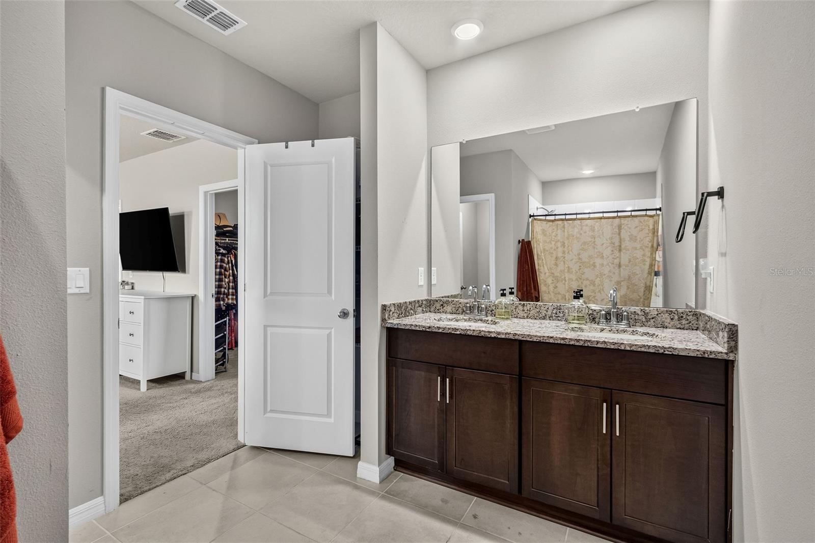 7017 FEATHER RIVER PL — photo 15
