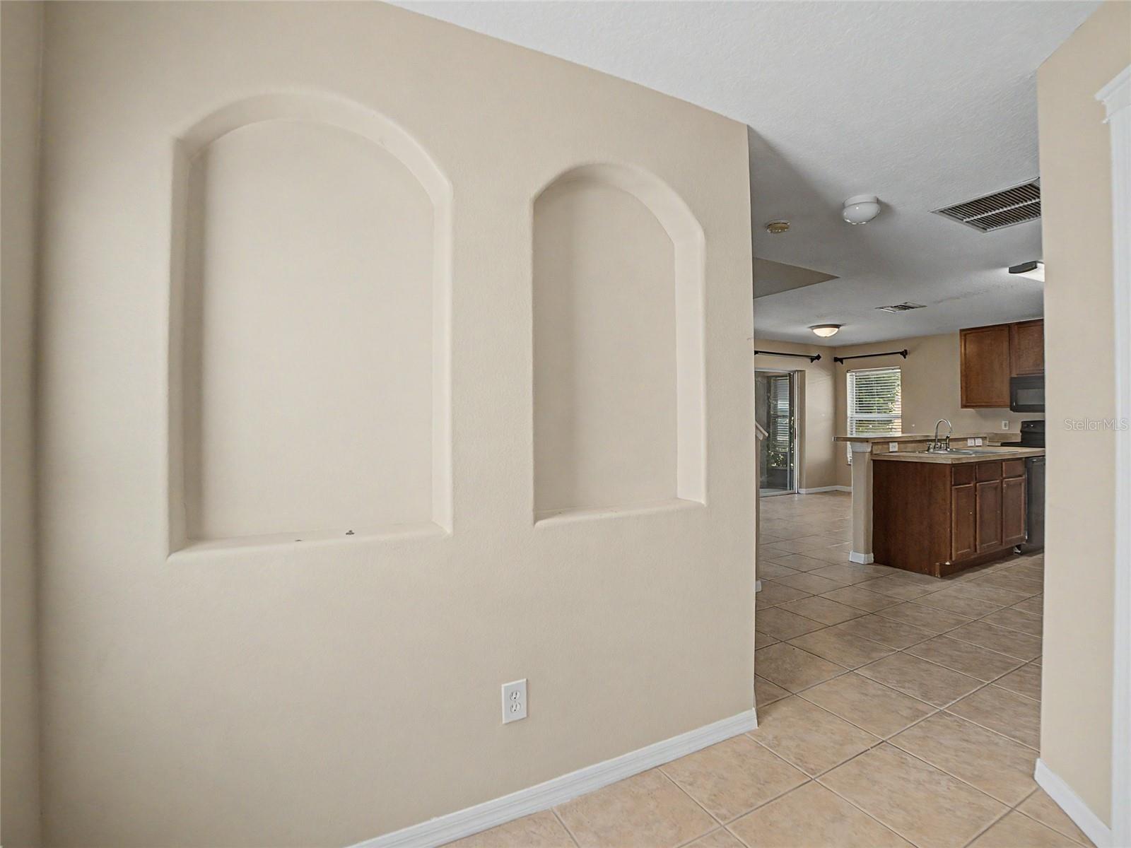 5828 WRENWATER DR — photo 4