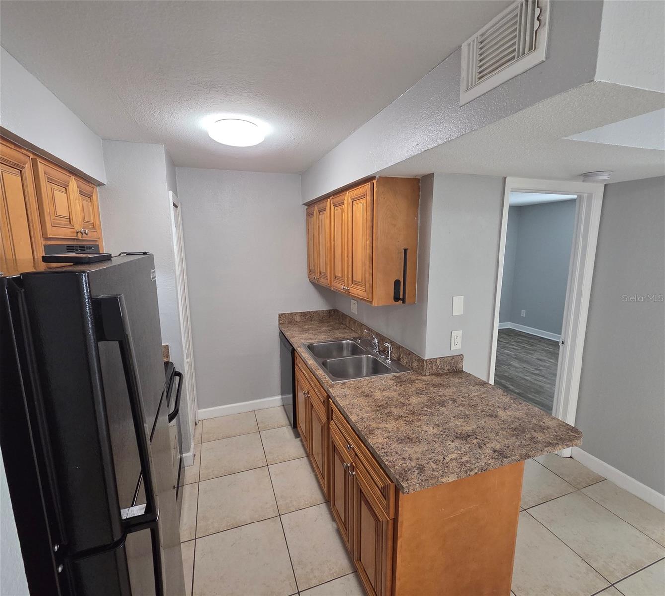 510 GOLDEN RAINTREE PL — photo 10