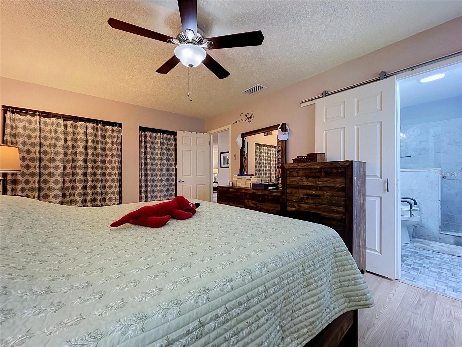 9117 41ST WAY N #5 — photo 38