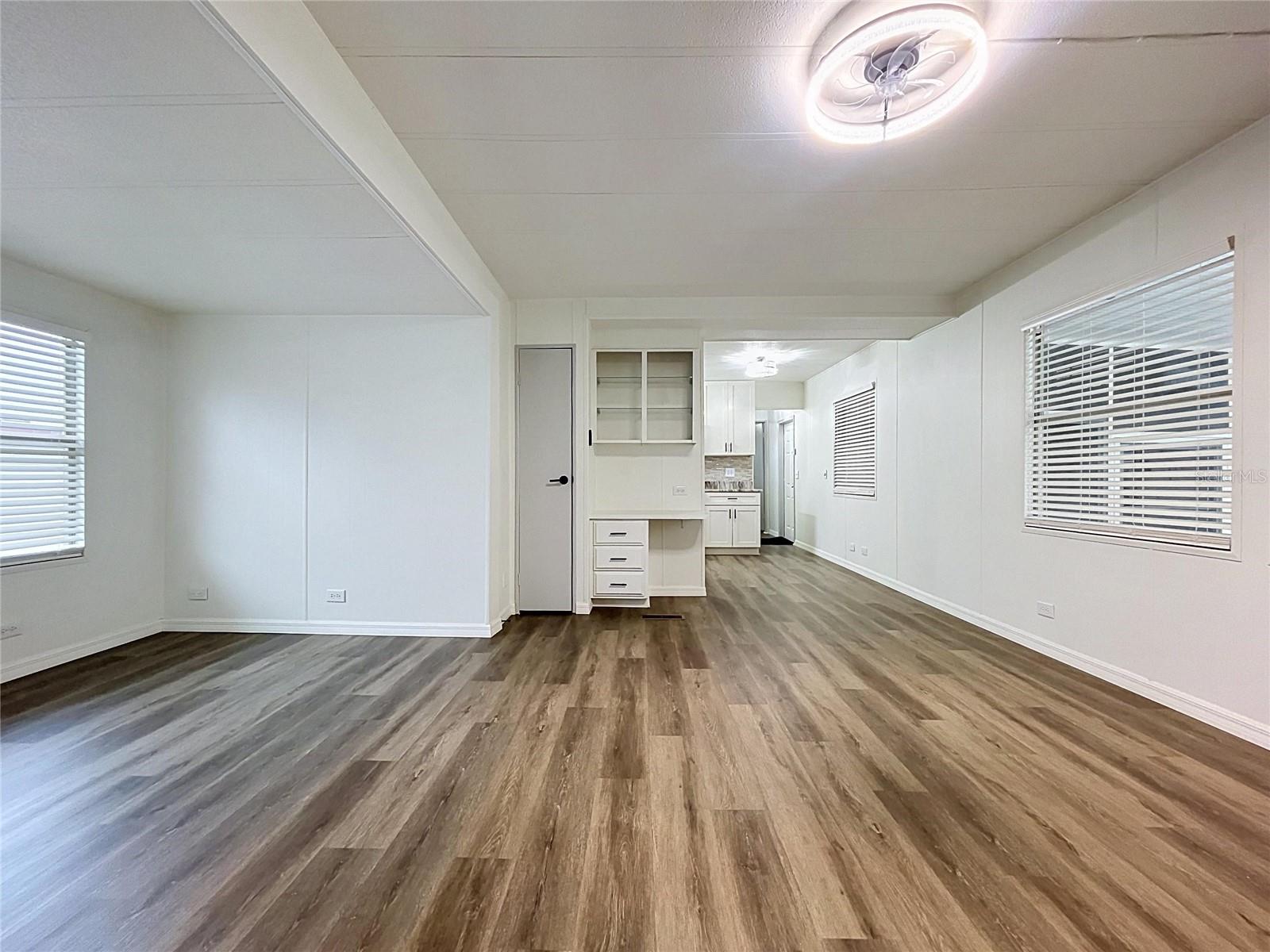 6965 FORT KING RD — photo 9