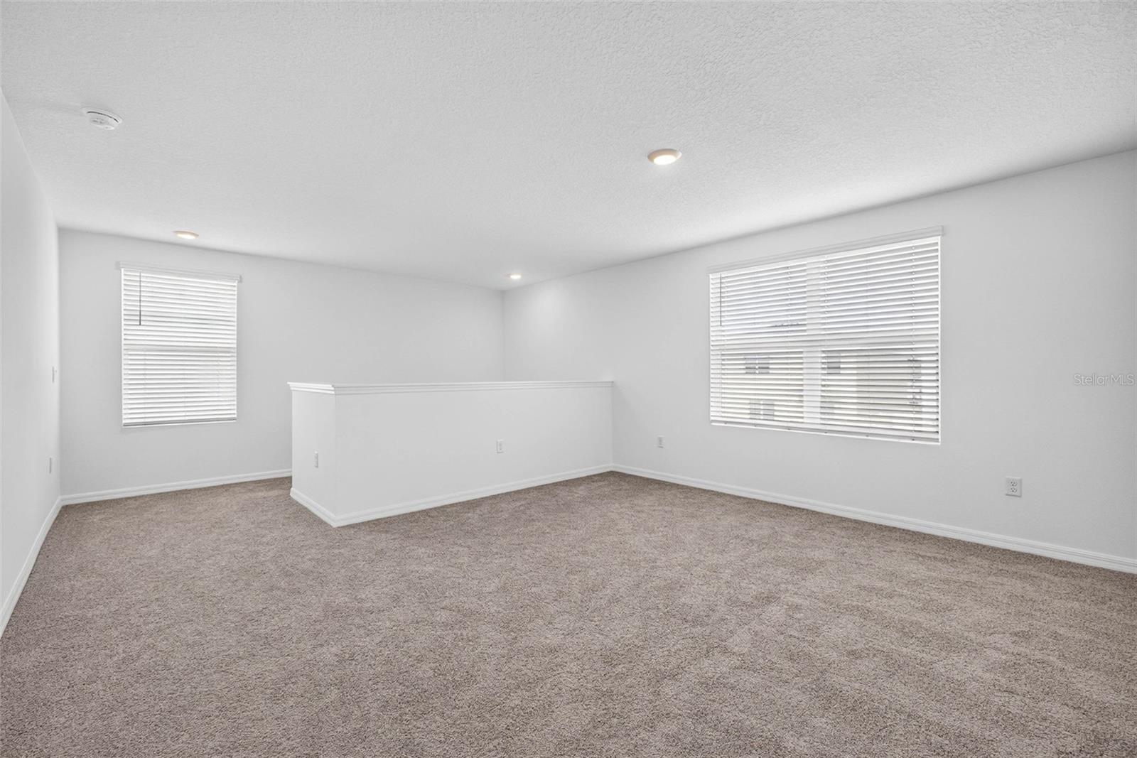 7622 ROSEWOOD GARDEN LOOP — photo 27