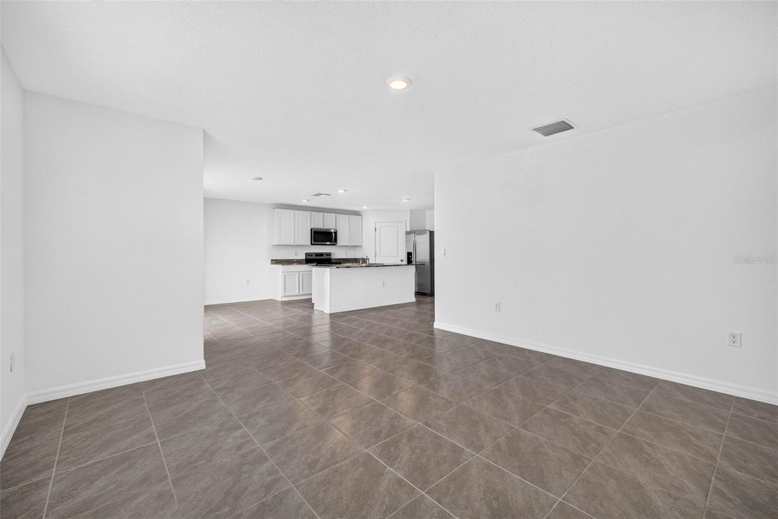 7622 ROSEWOOD GARDEN LOOP — photo 11
