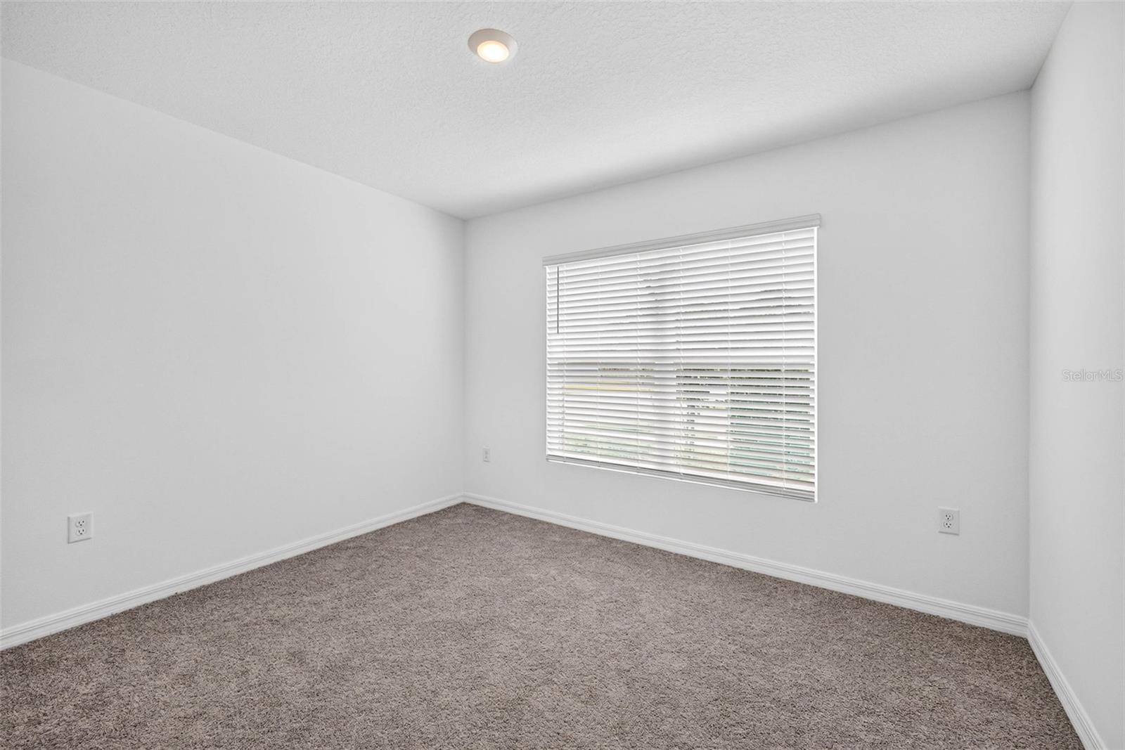 7622 ROSEWOOD GARDEN LOOP — photo 23