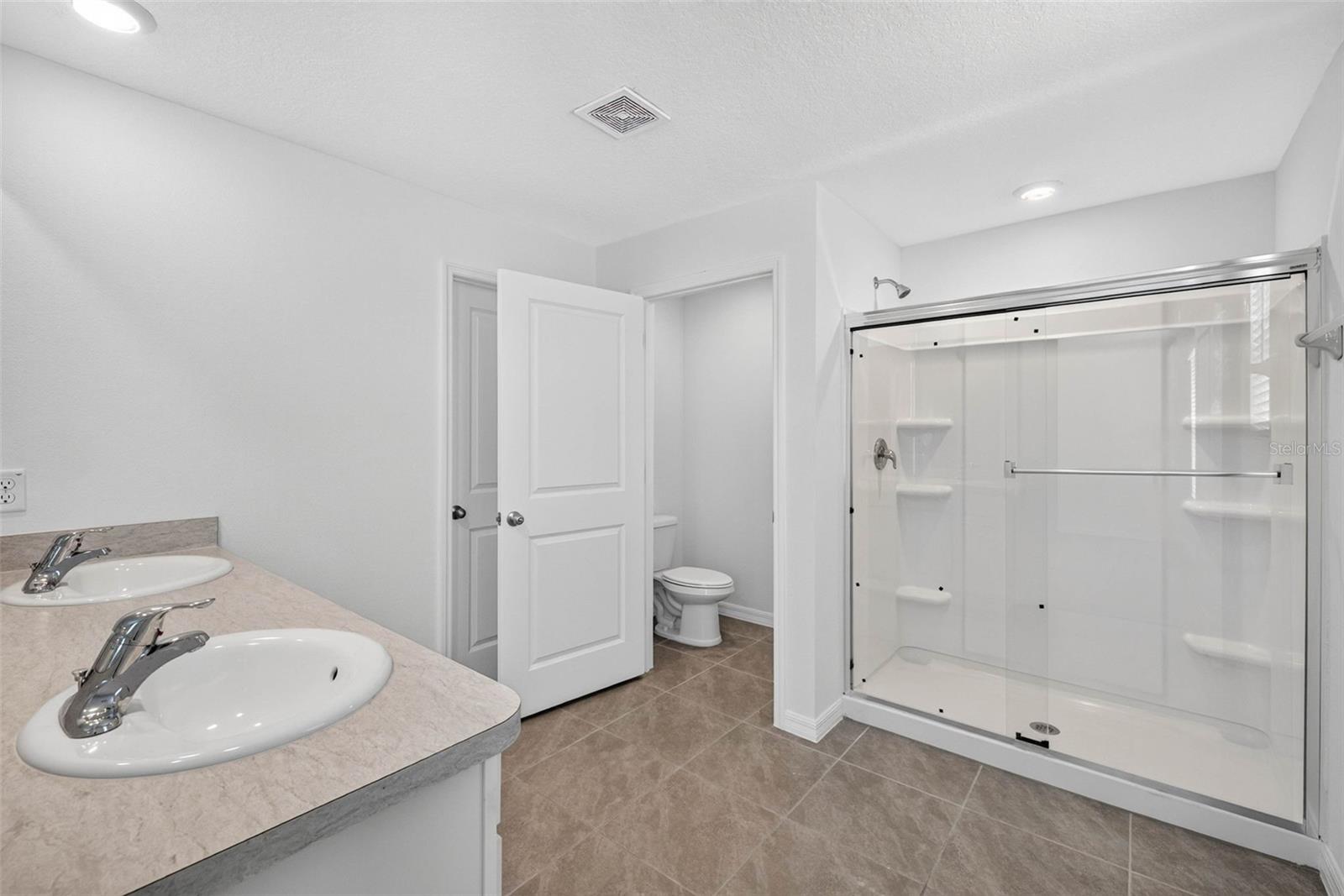 7622 ROSEWOOD GARDEN LOOP — photo 40