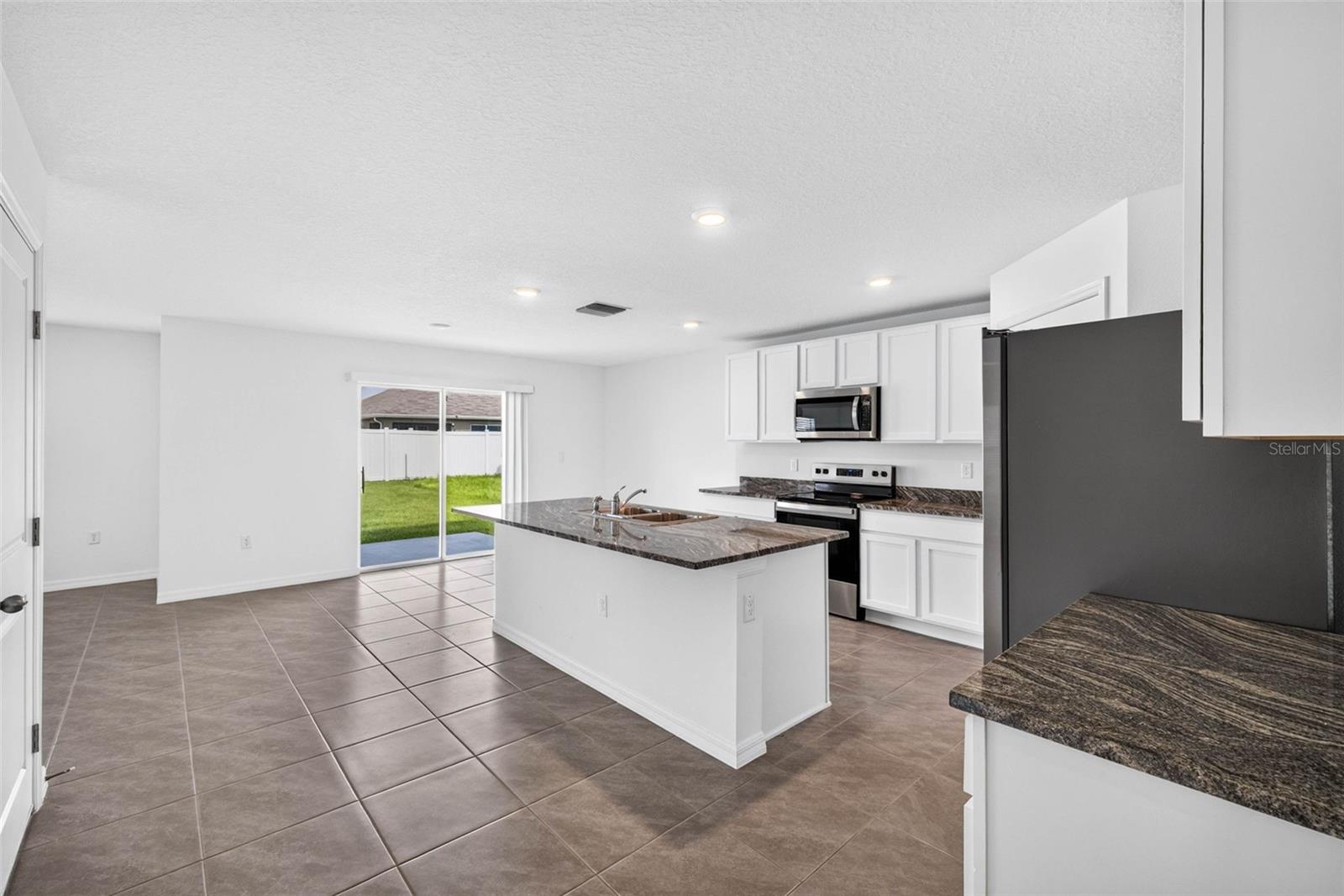 7622 ROSEWOOD GARDEN LOOP — photo 12