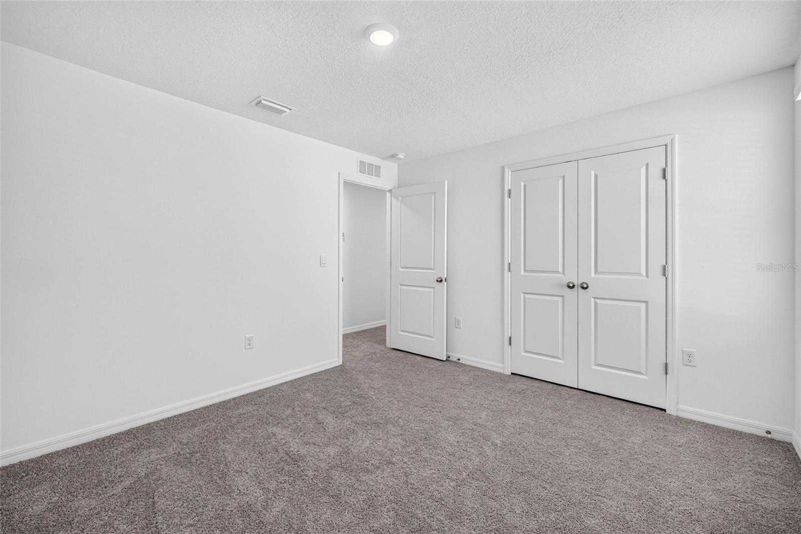 7622 ROSEWOOD GARDEN LOOP — photo 33