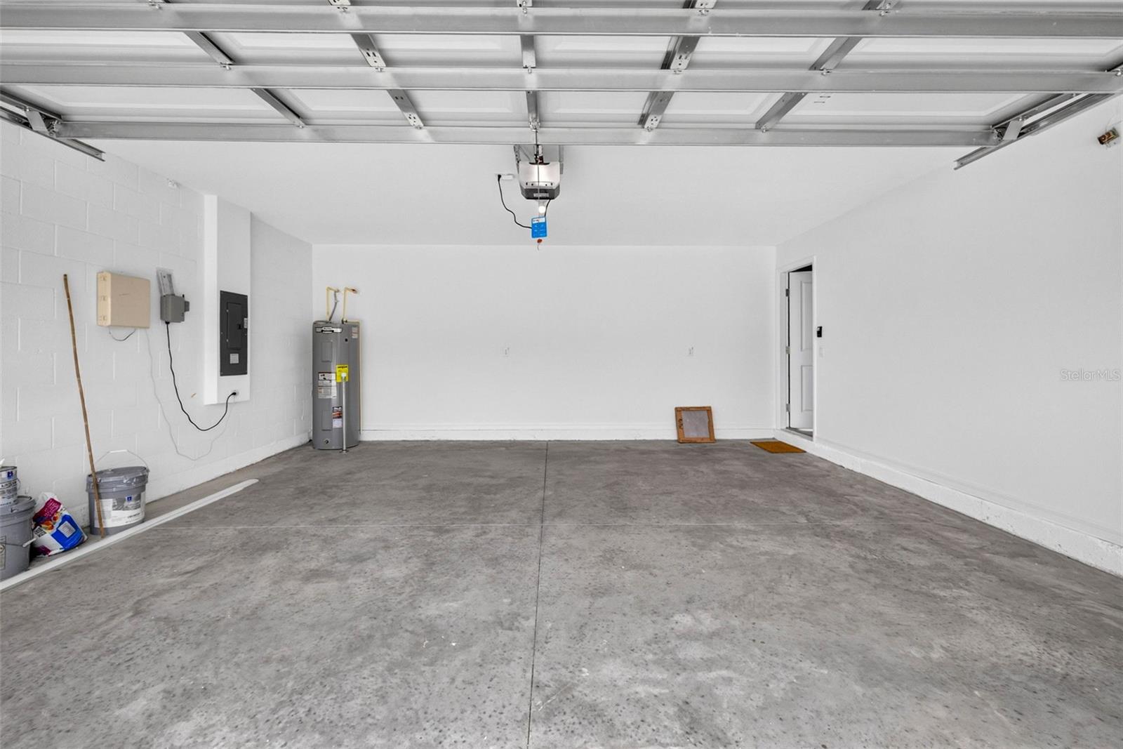 7622 ROSEWOOD GARDEN LOOP — photo 46