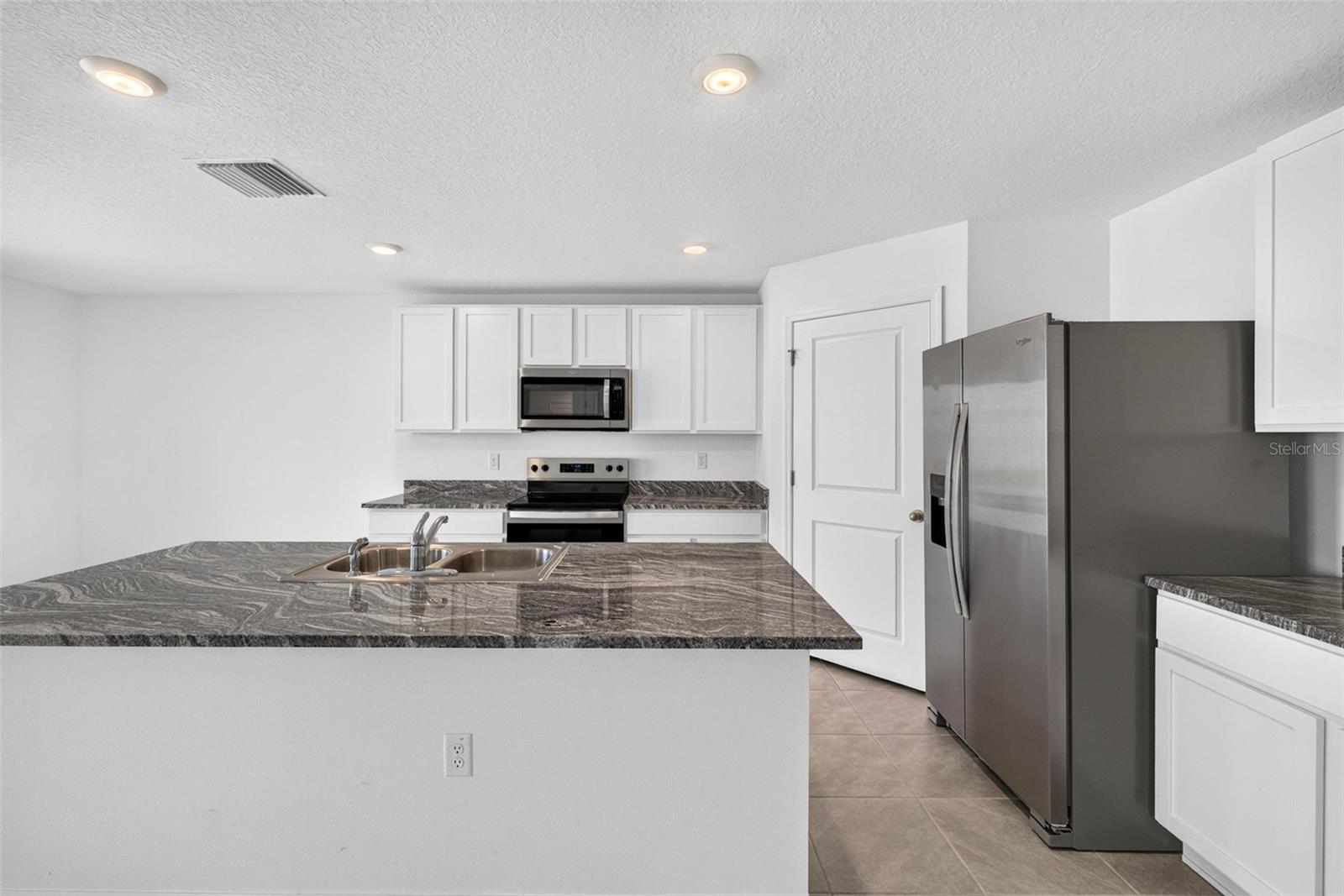 7622 ROSEWOOD GARDEN LOOP — photo 15