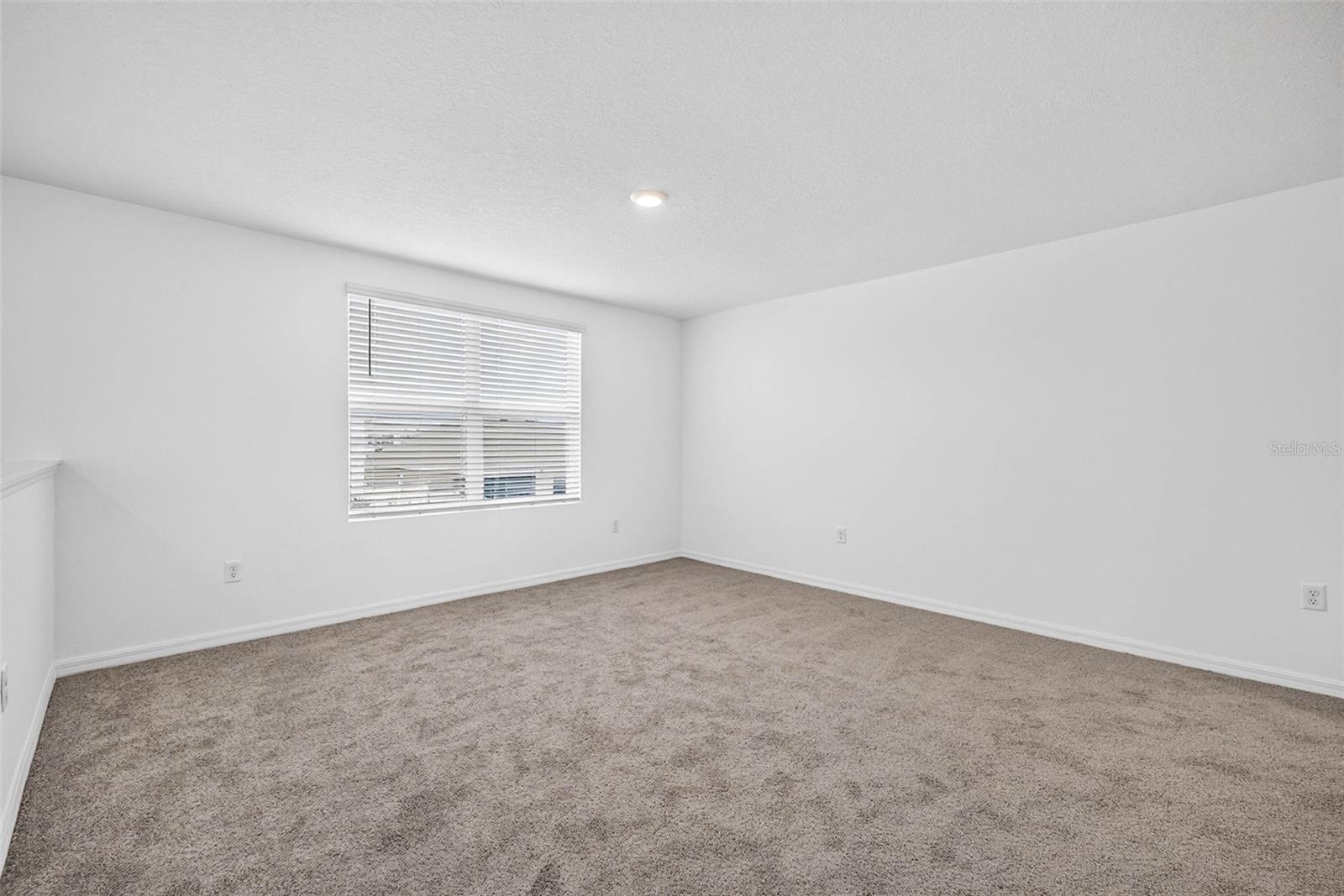 7622 ROSEWOOD GARDEN LOOP — photo 29