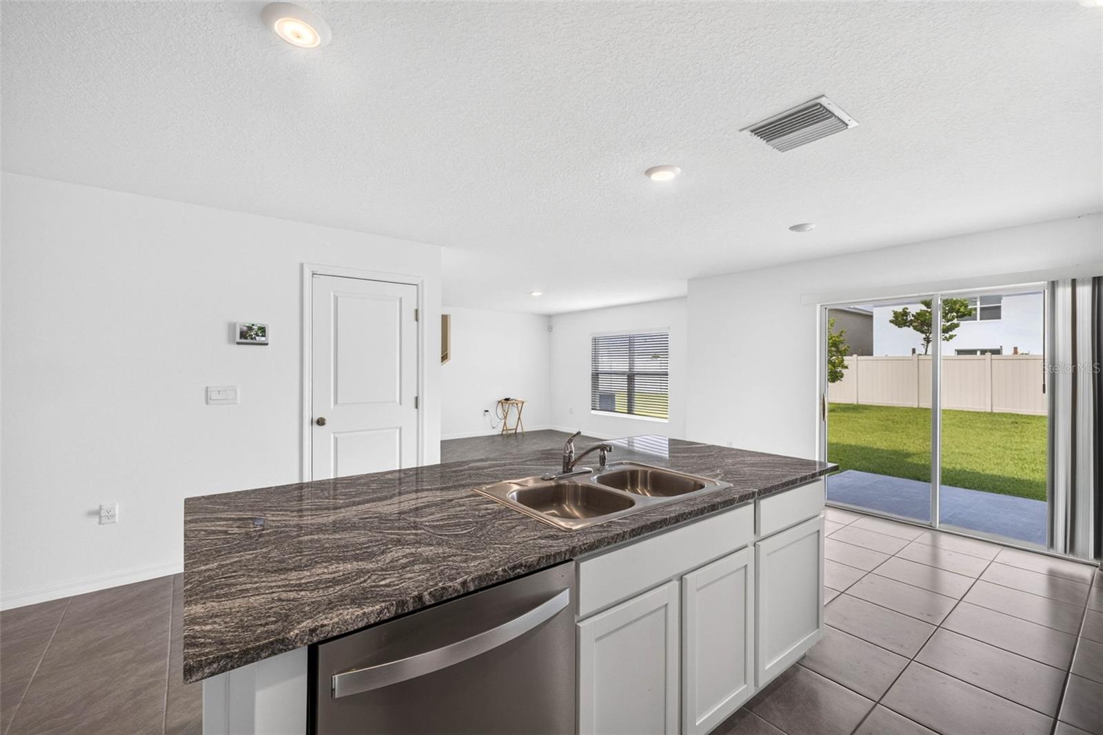 7622 ROSEWOOD GARDEN LOOP — photo 17