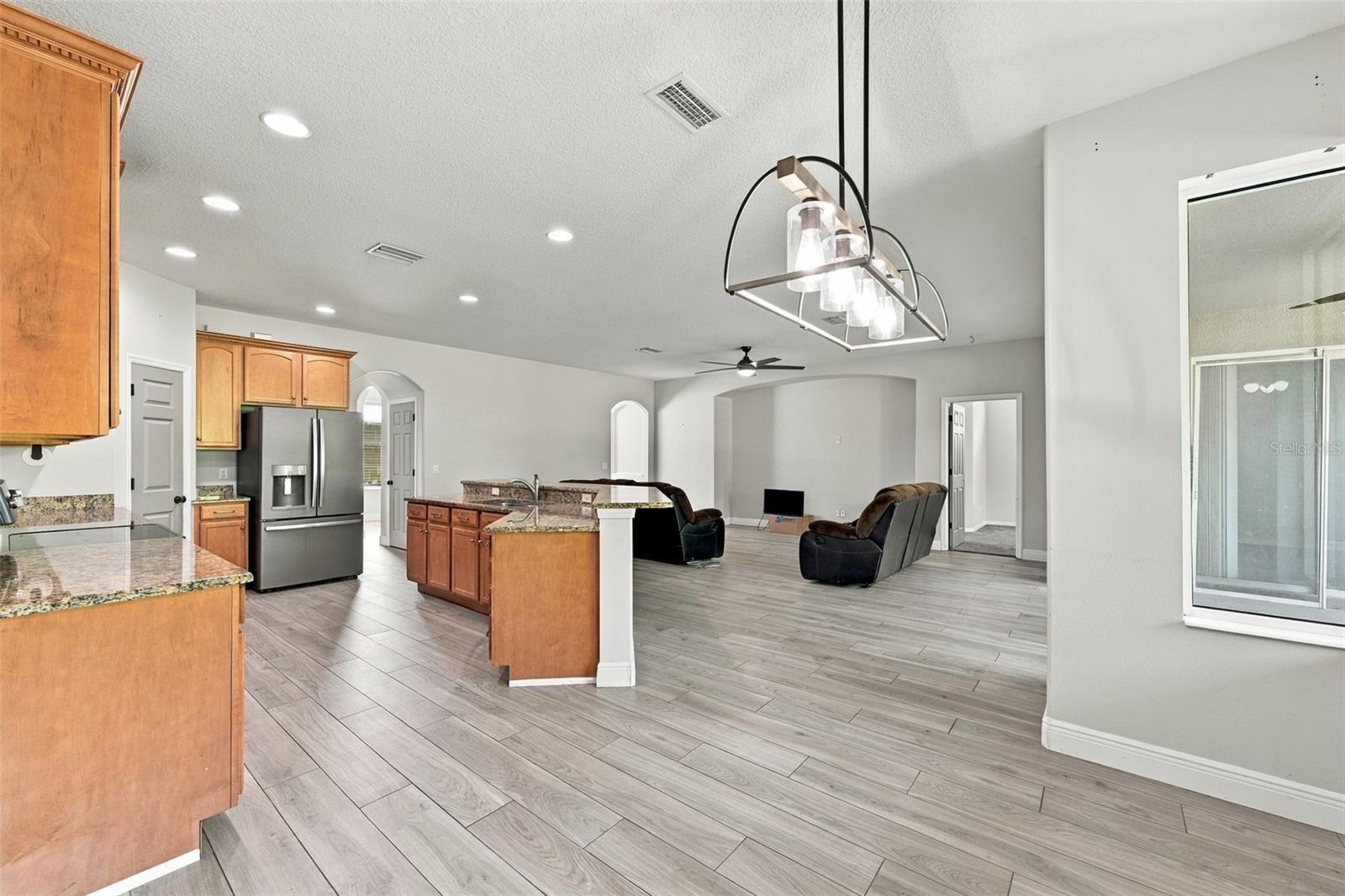 3403 WALDEN RESERVE DR — photo 30