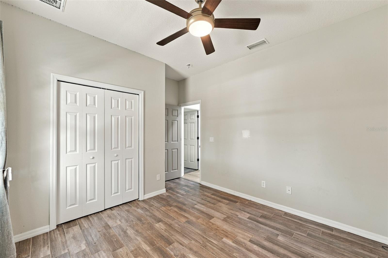 3403 WALDEN RESERVE DR — photo 28
