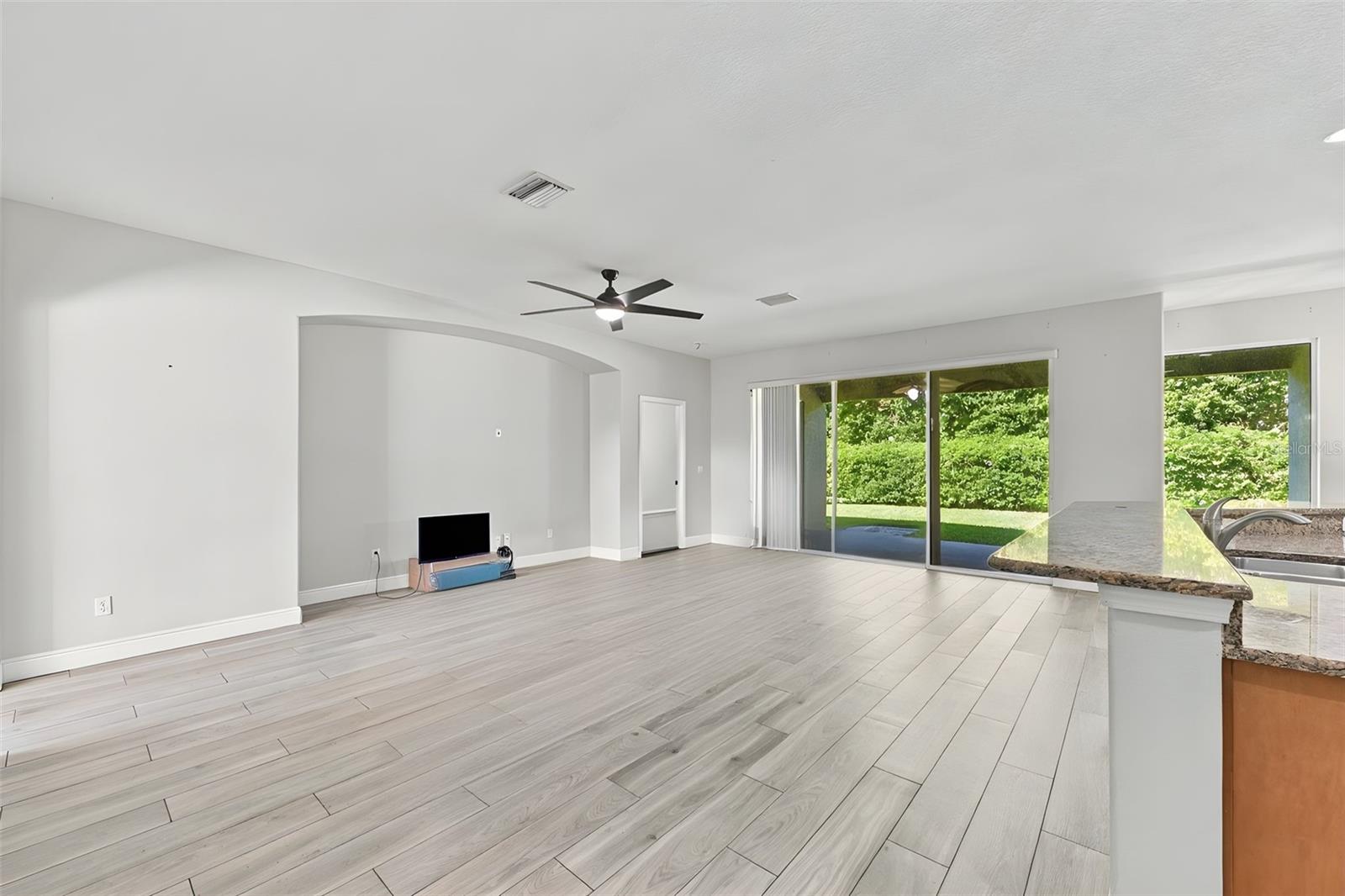 3403 WALDEN RESERVE DR — photo 14