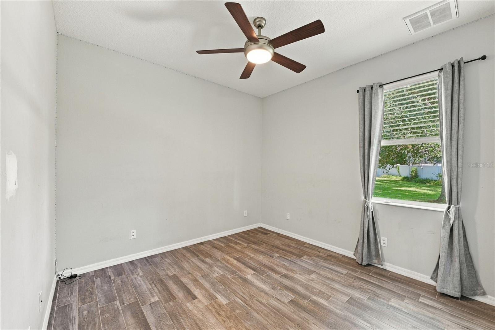 3403 WALDEN RESERVE DR — photo 26