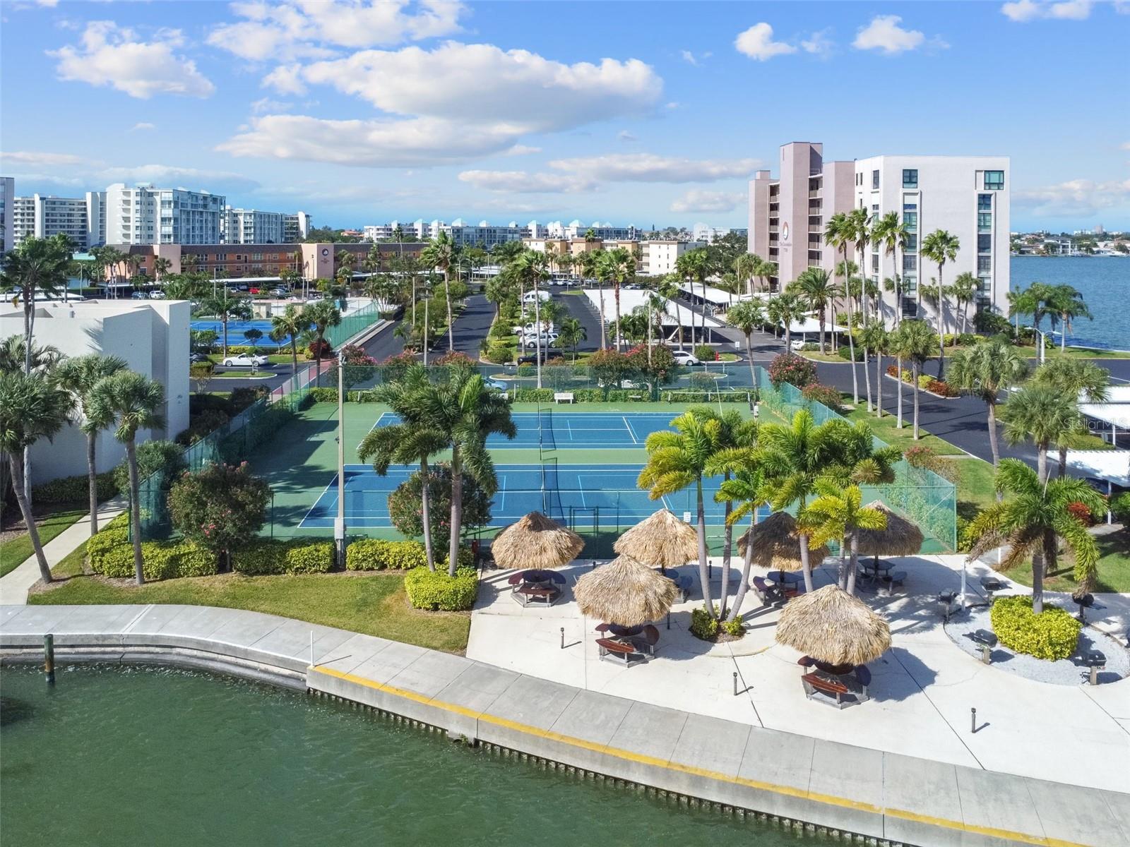 7400 SUN ISLAND DR S #411 — photo 48