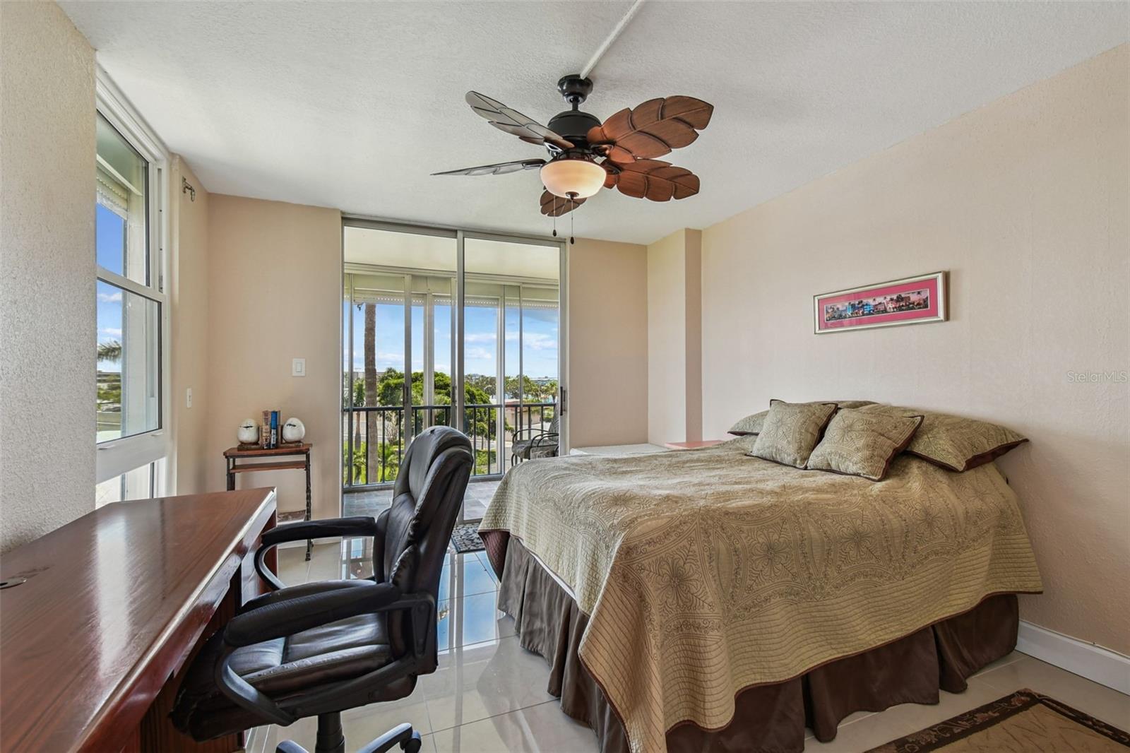 7400 SUN ISLAND DR S #411 — photo 28