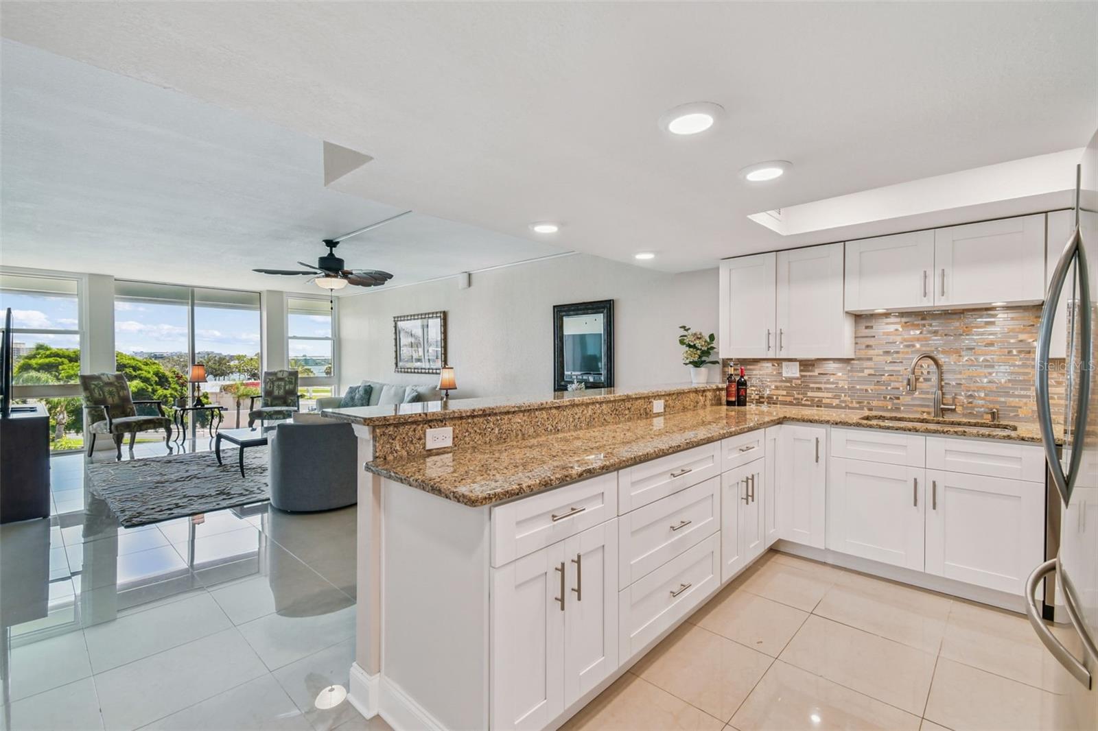 7400 SUN ISLAND DR S #411 — photo 9