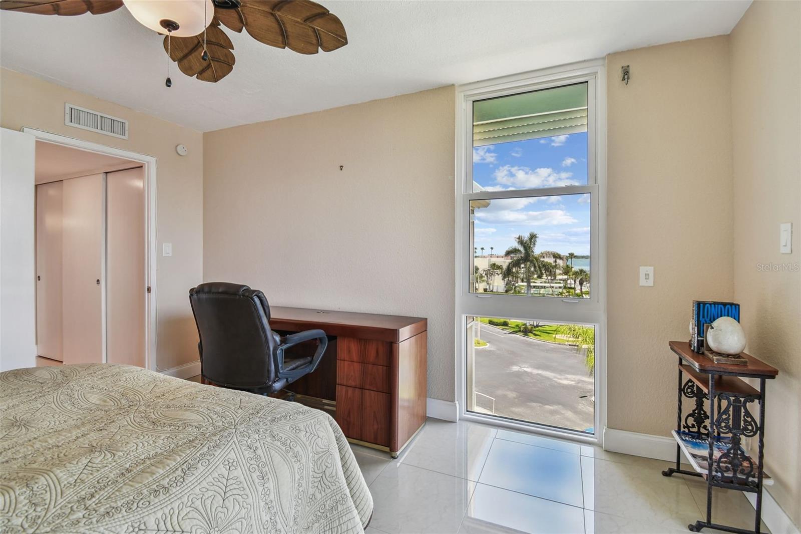 7400 SUN ISLAND DR S #411 — photo 29